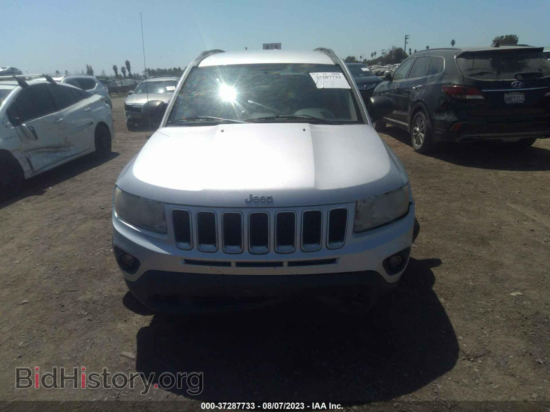 2011 JEEP COMPASS - VIN: 1J4NT1FB2BD290744 - Фото 12