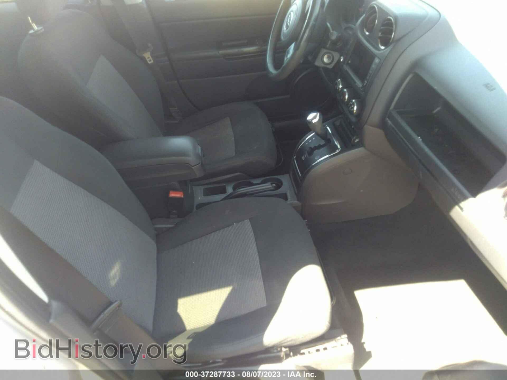 2011 JEEP COMPASS - VIN: 1J4NT1FB2BD290744 - Фото 5