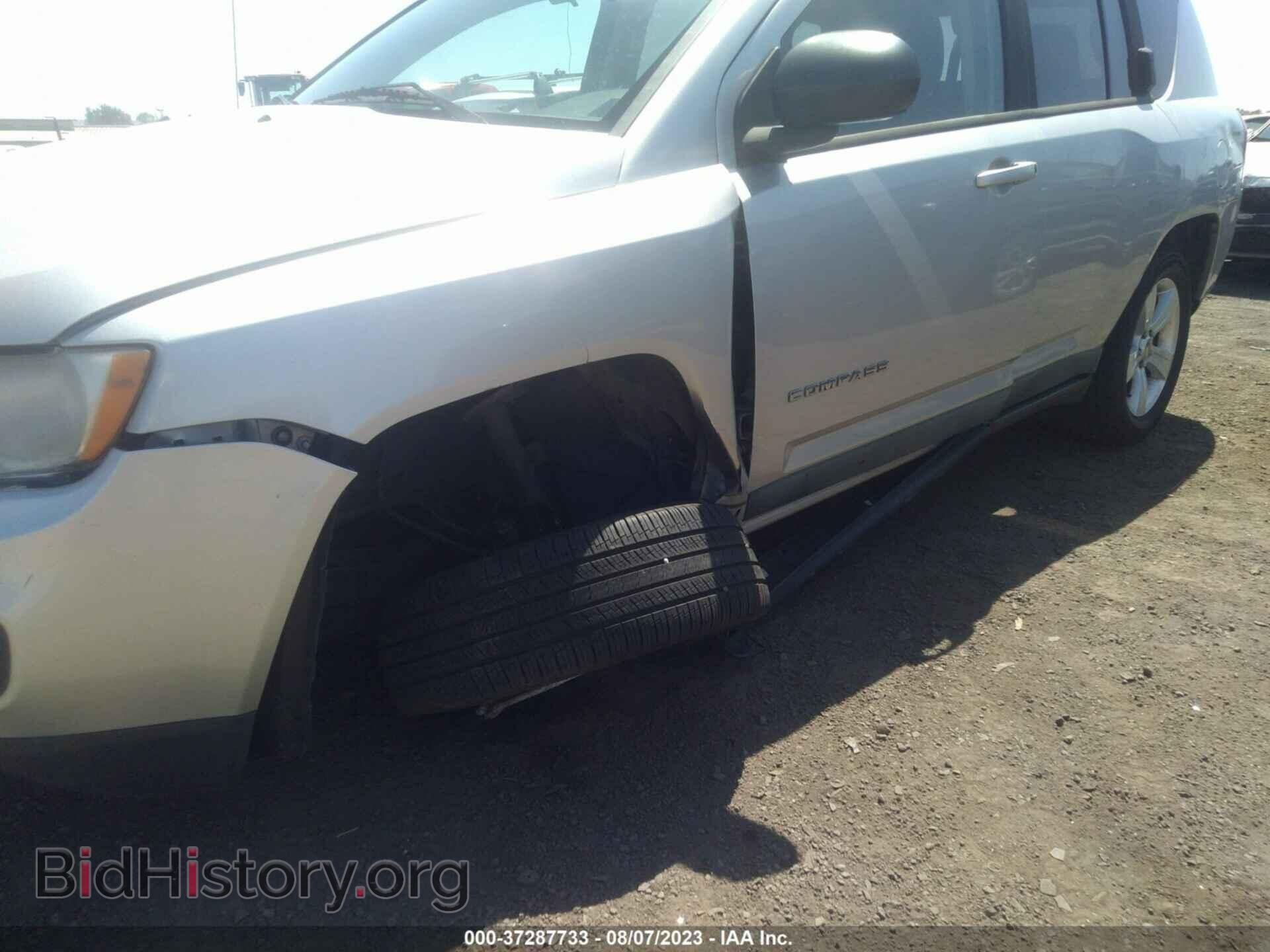 2011 JEEP COMPASS - VIN: 1J4NT1FB2BD290744 - Фото 6