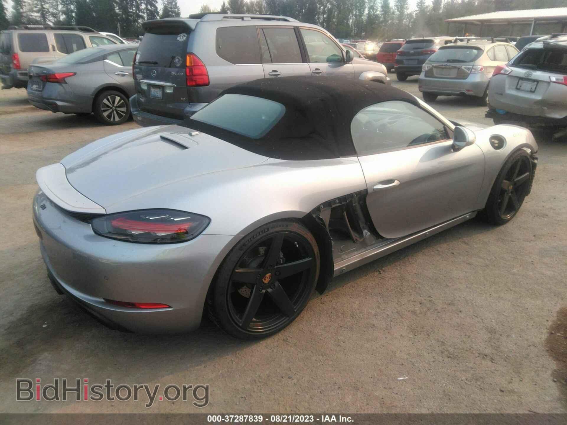2017 PORSCHE 718 BOXSTER - VIN: WP0CA2A81HS221388 - Фото 4