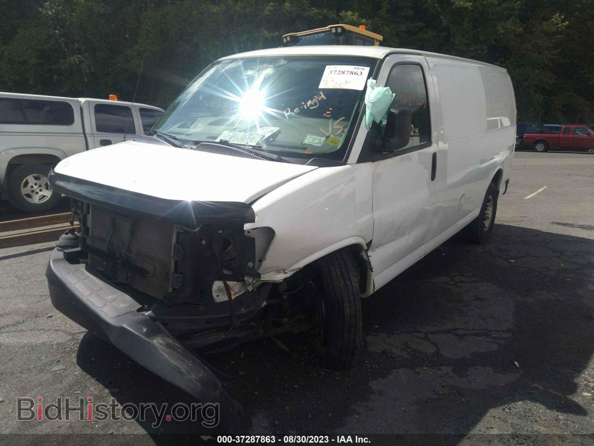2017 CHEVROLET EXPRESS CARGO VAN - VIN: 1GCWGAFF3H1132876 - Фото 2