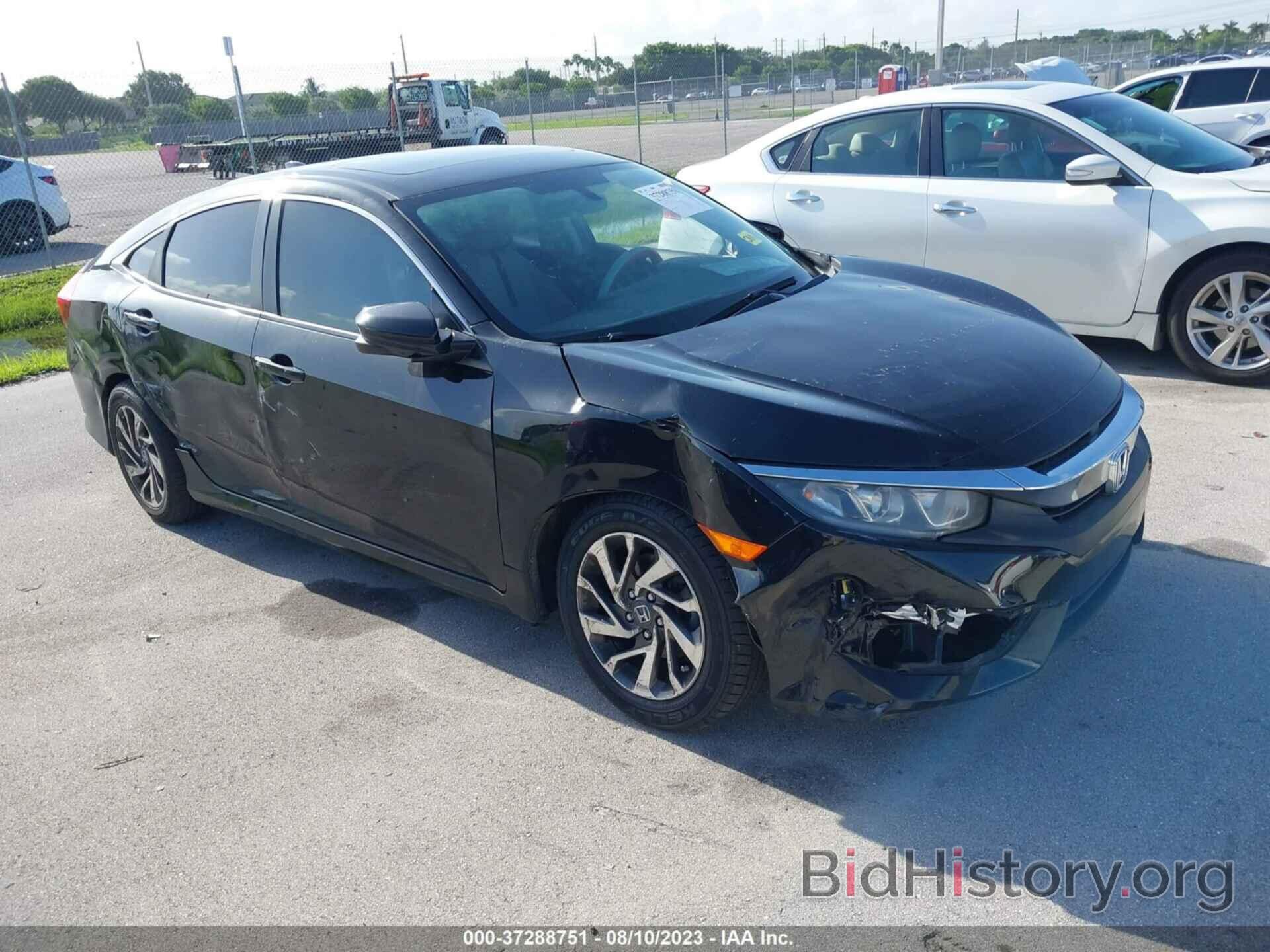 Photo 2HGFC2F79JH569252 - HONDA CIVIC SEDAN 2018