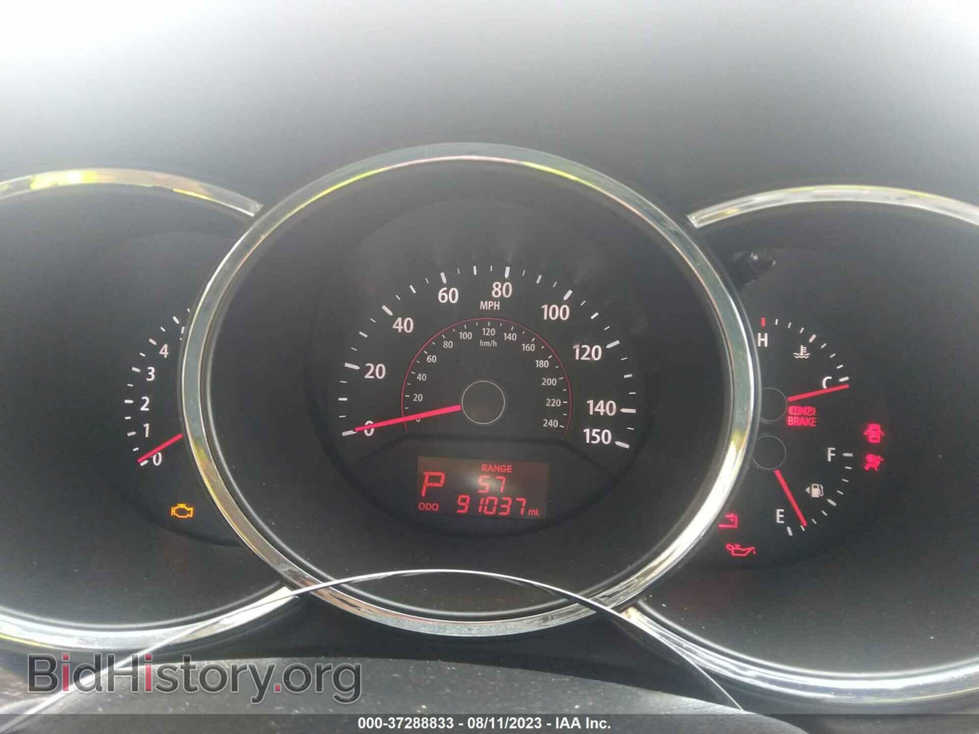 2011 KIA SORENTO - VIN: 5XYKTDA16BG113799 - Фото 7