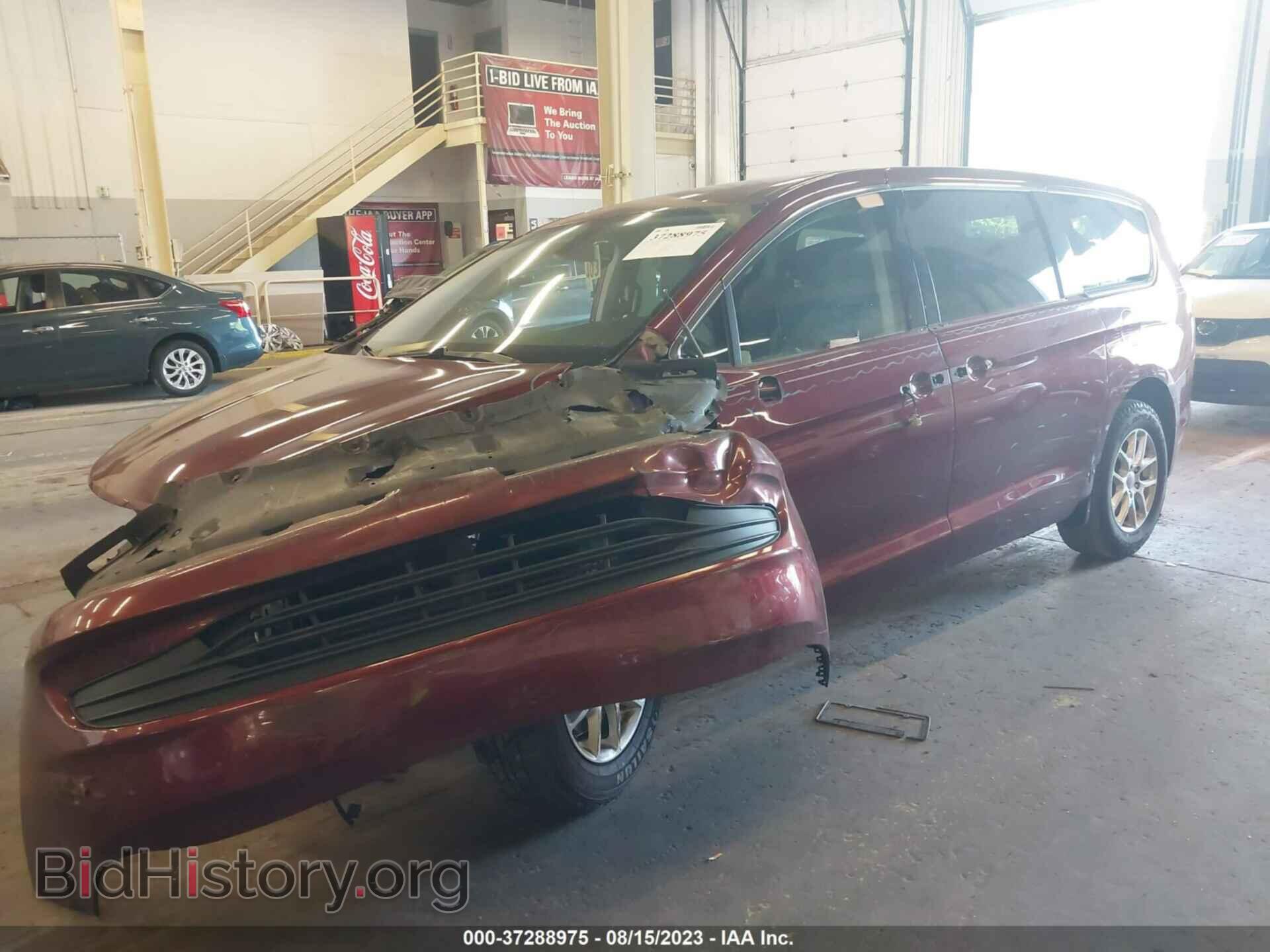 2017 CHRYSLER PACIFICA - VIN: 2C4RC1DG1HR553124 - Photo 2