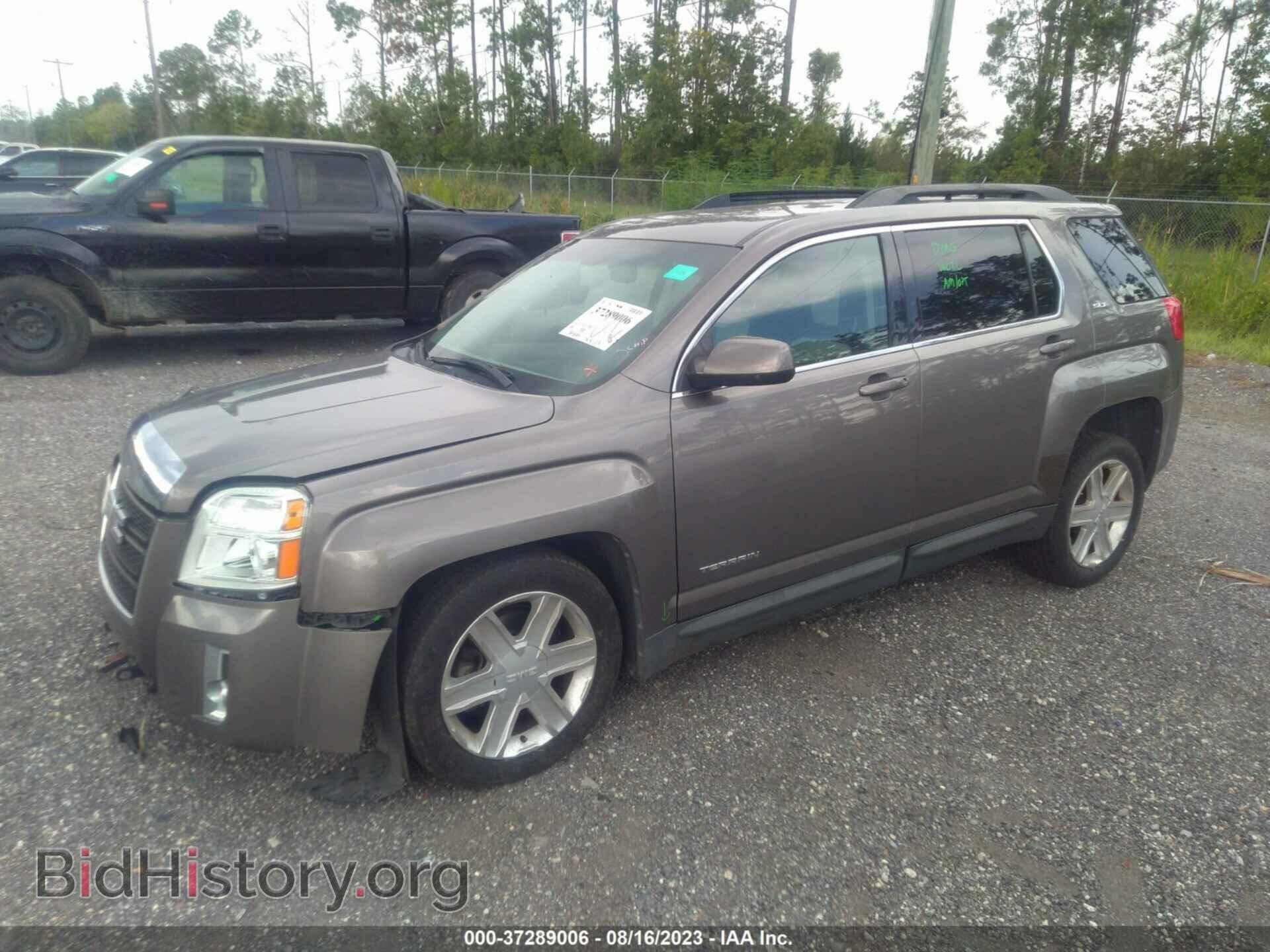2011 GMC TERRAIN - VIN: 2CTALUEC2B6257455 - Photo 2