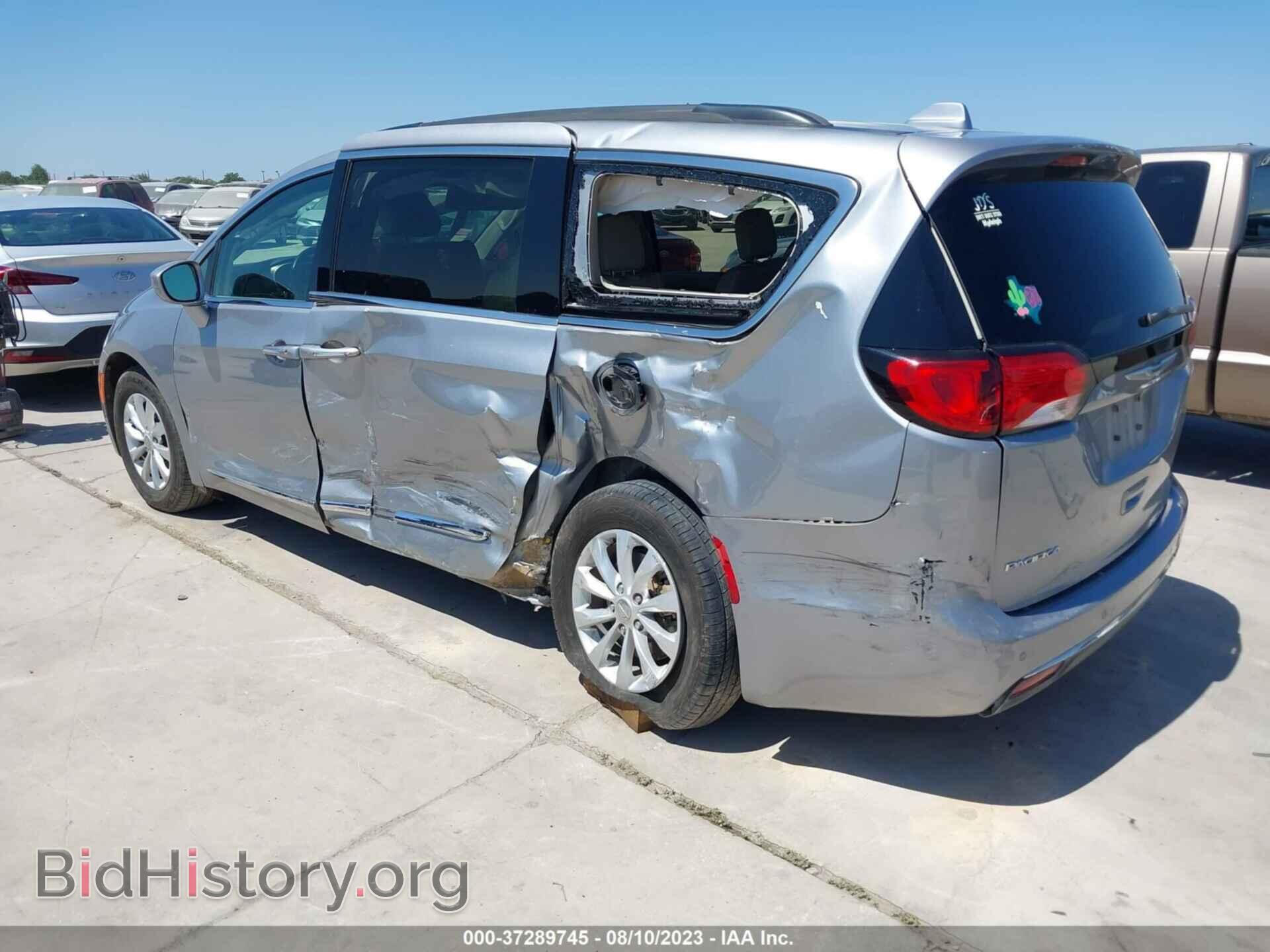 2017 CHRYSLER PACIFICA - VIN: 2C4RC1BG4HR810554 - Фото 3
