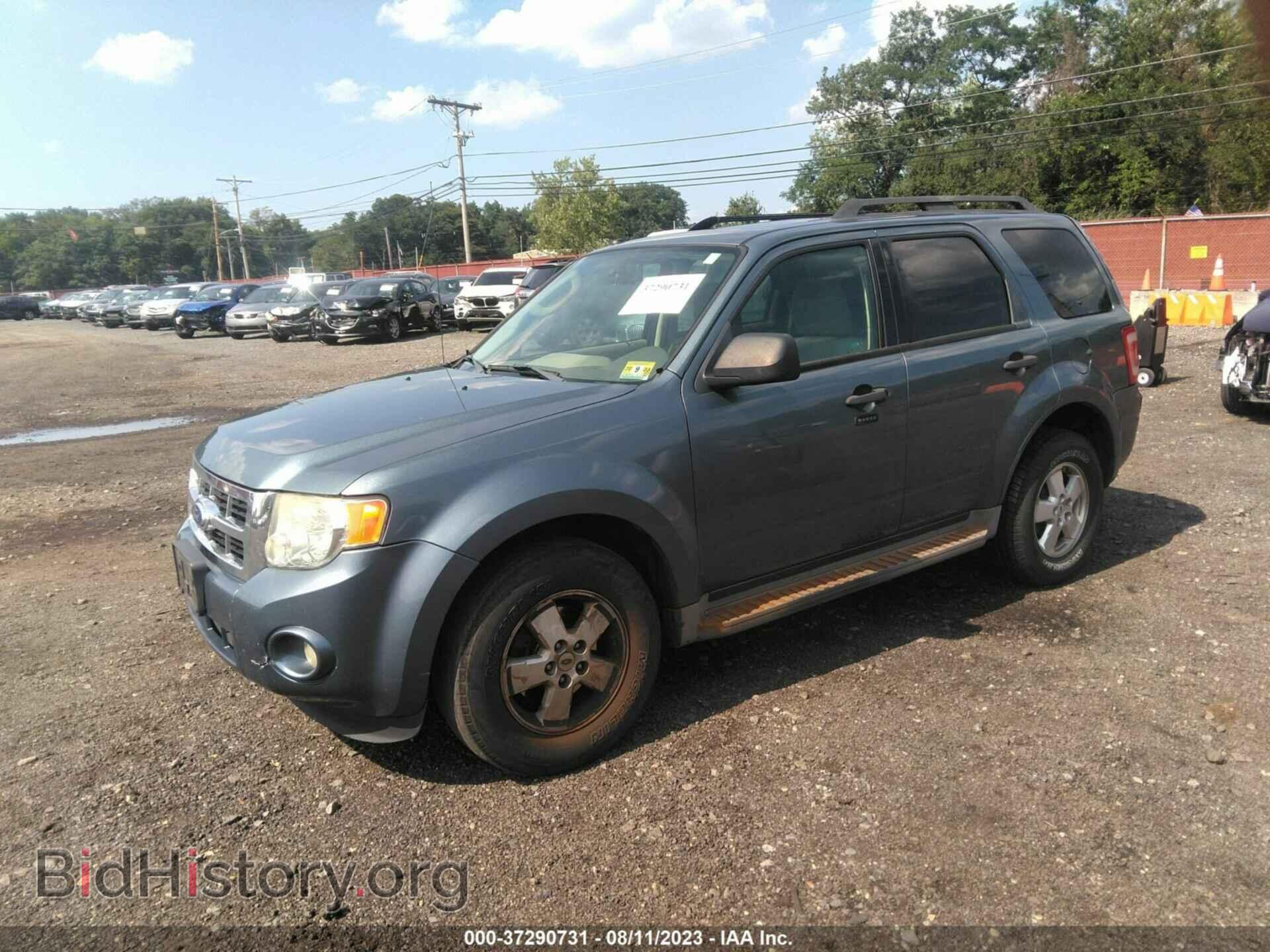 2011 FORD ESCAPE - VIN: 1FMCU9DG6BKA24920 - Фото 2