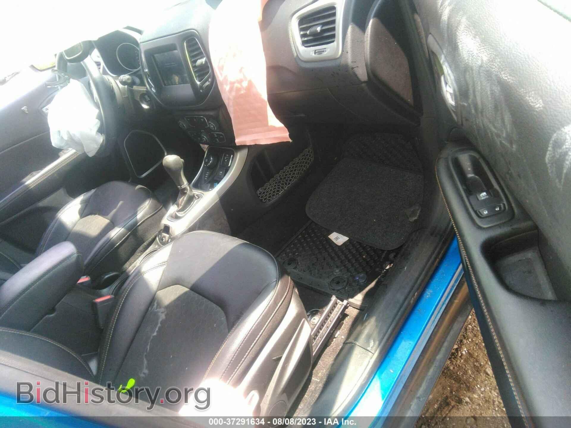 2019 JEEP COMPASS - VIN: 3C4NJDBB0KT776580 - Photo 5