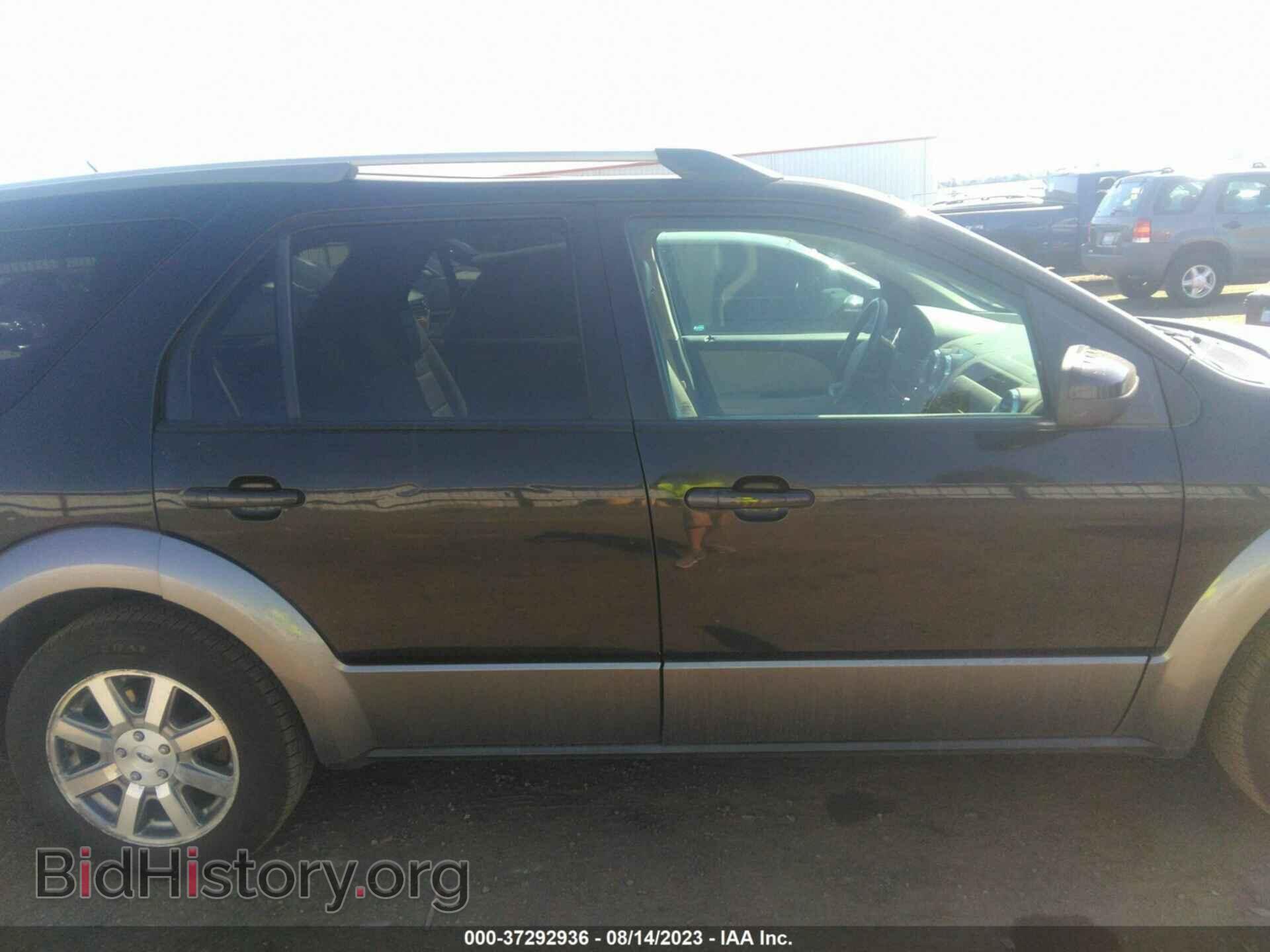 2009 FORD TAURUS X - VIN: 1FMDK05W29GA04592 - Фото 13