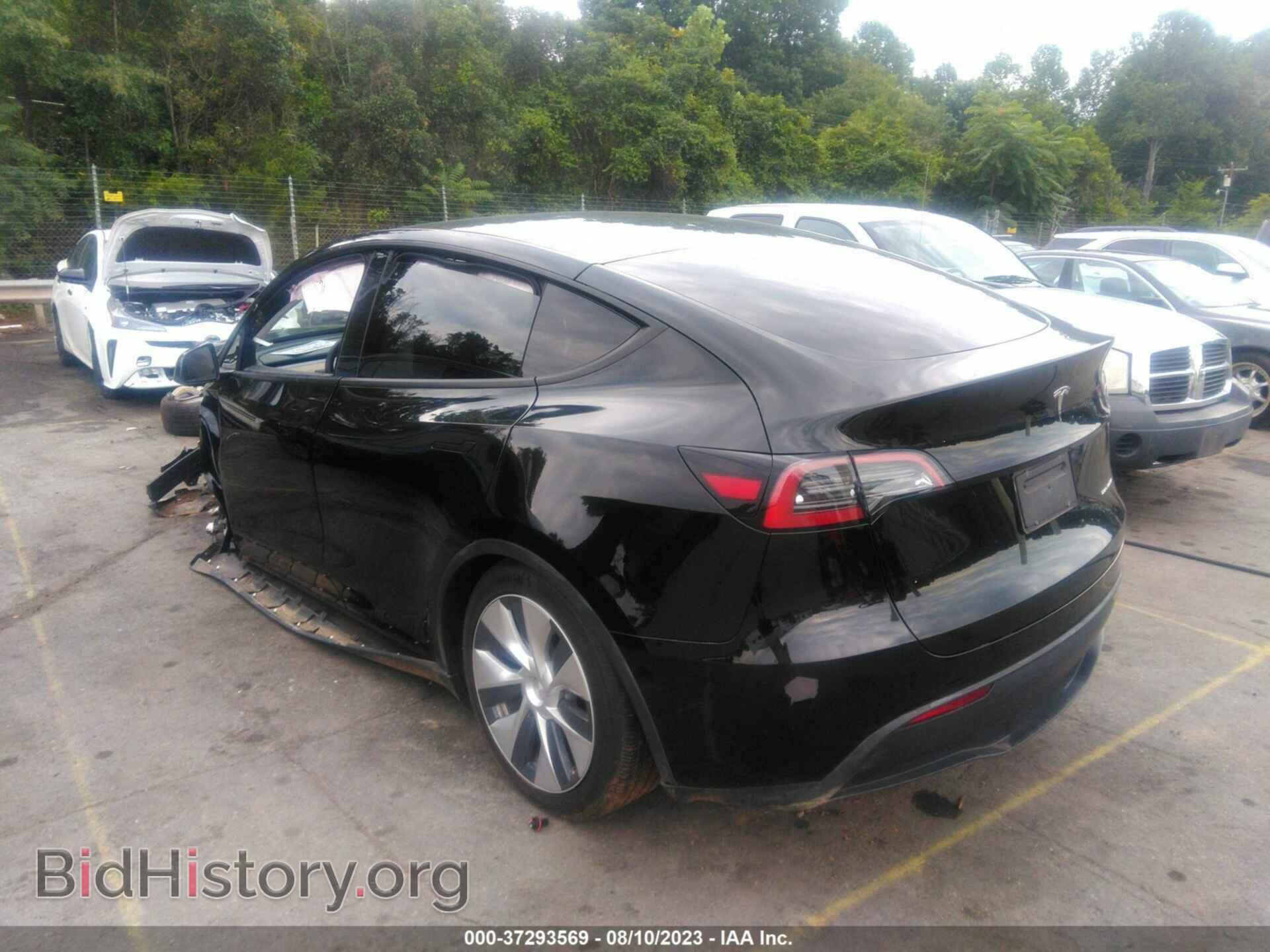 2023 TESLA MODEL Y - VIN: 7SAYGDEE5PF607679 - Фото 3