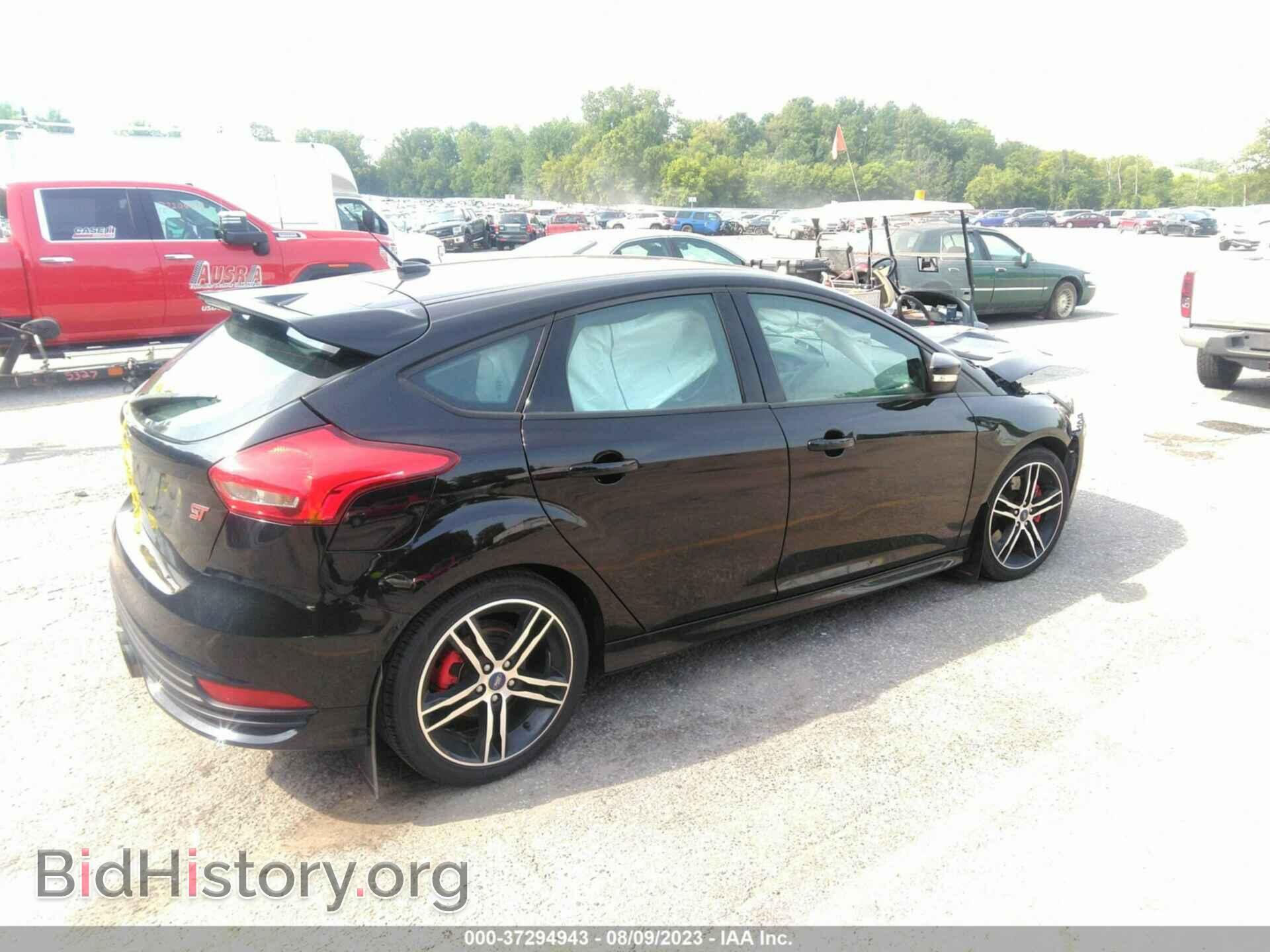 2017 FORD FOCUS - VIN: 1FADP3L94HL340860 - Photo 4