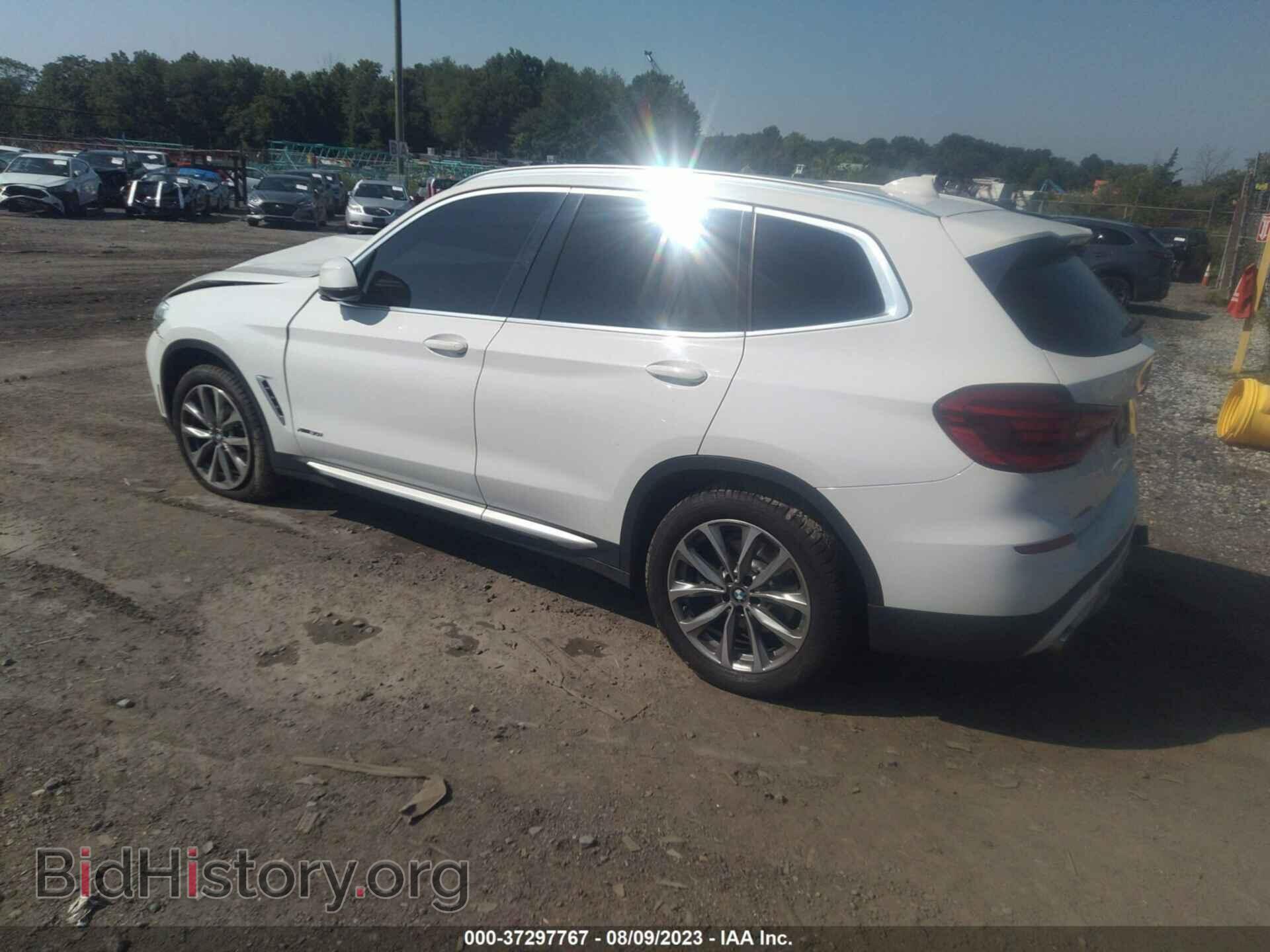 2018 BMW X3 - VIN: 5UXTR9C58JLD66708 - Фото 3