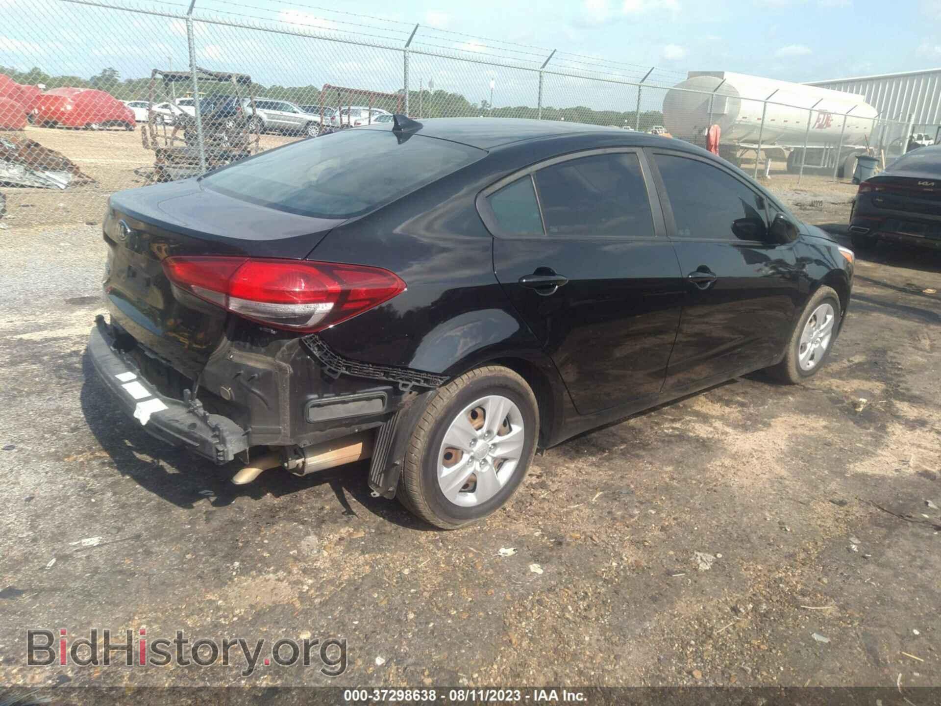 2017 KIA FORTE - VIN: 3KPFK4A76HE082441 - Фото 4