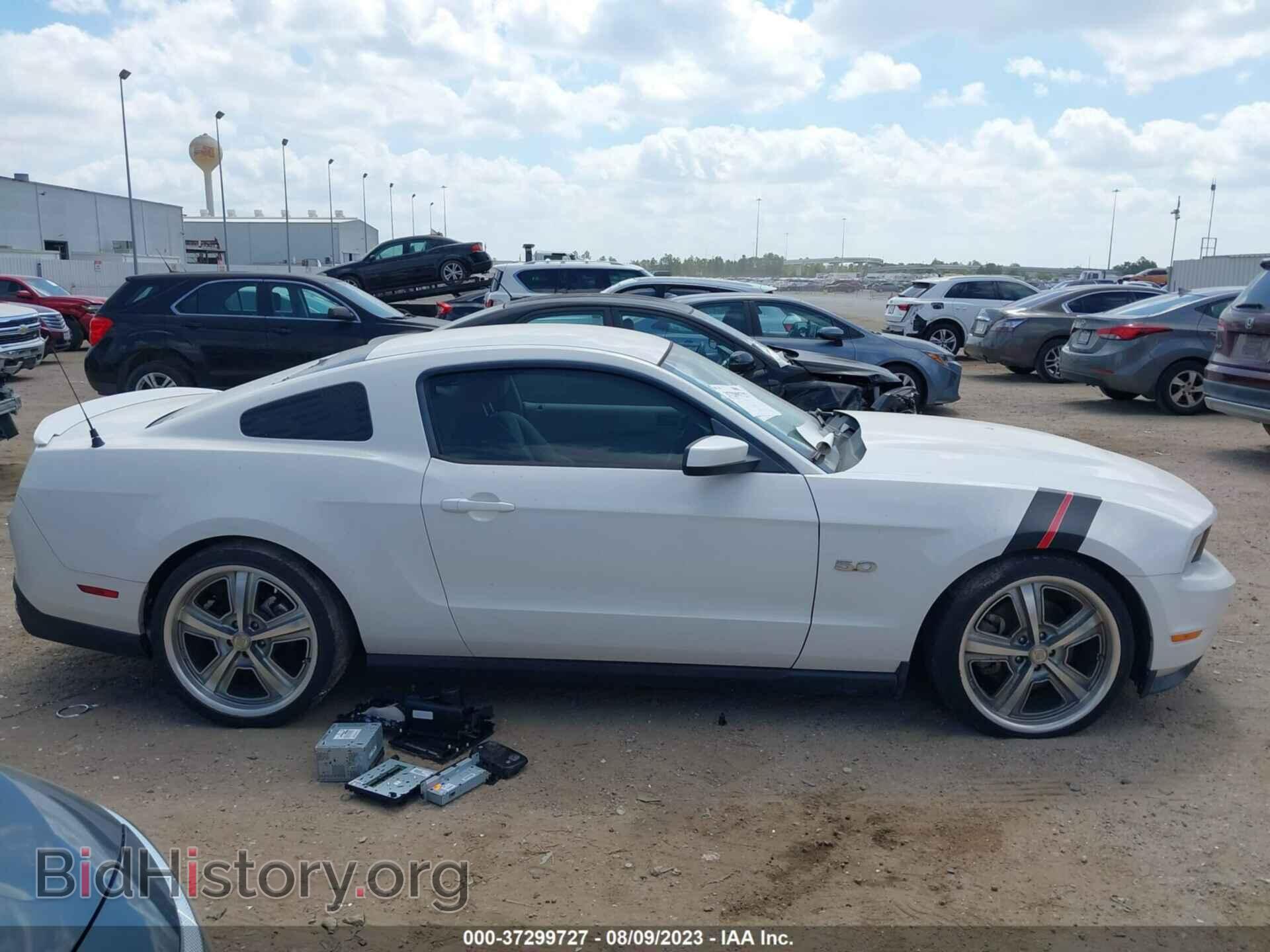 2011 FORD MUSTANG - VIN: 1ZVBP8CF5B5141636 - Фото 14