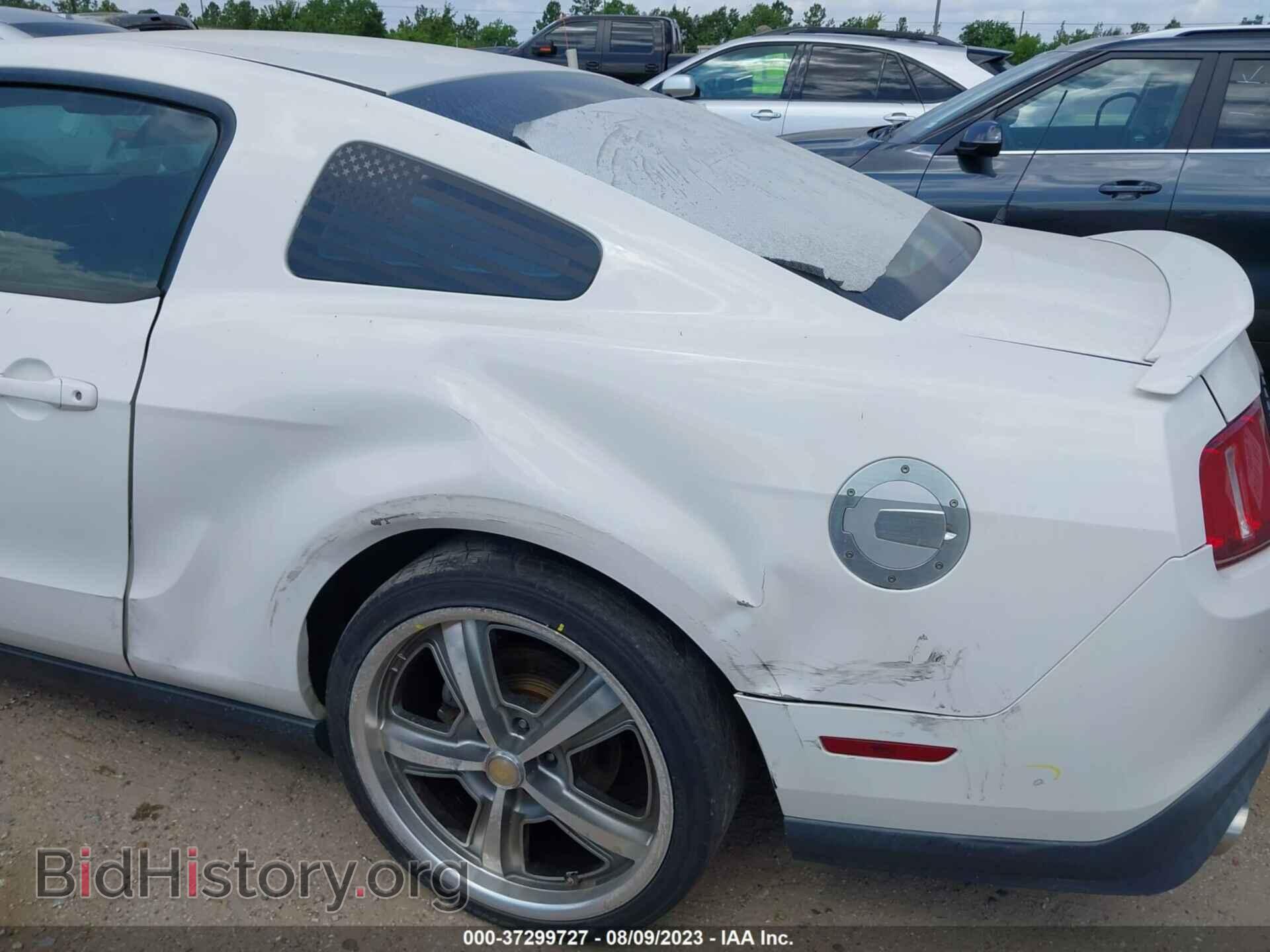 2011 FORD MUSTANG - VIN: 1ZVBP8CF5B5141636 - Фото 6