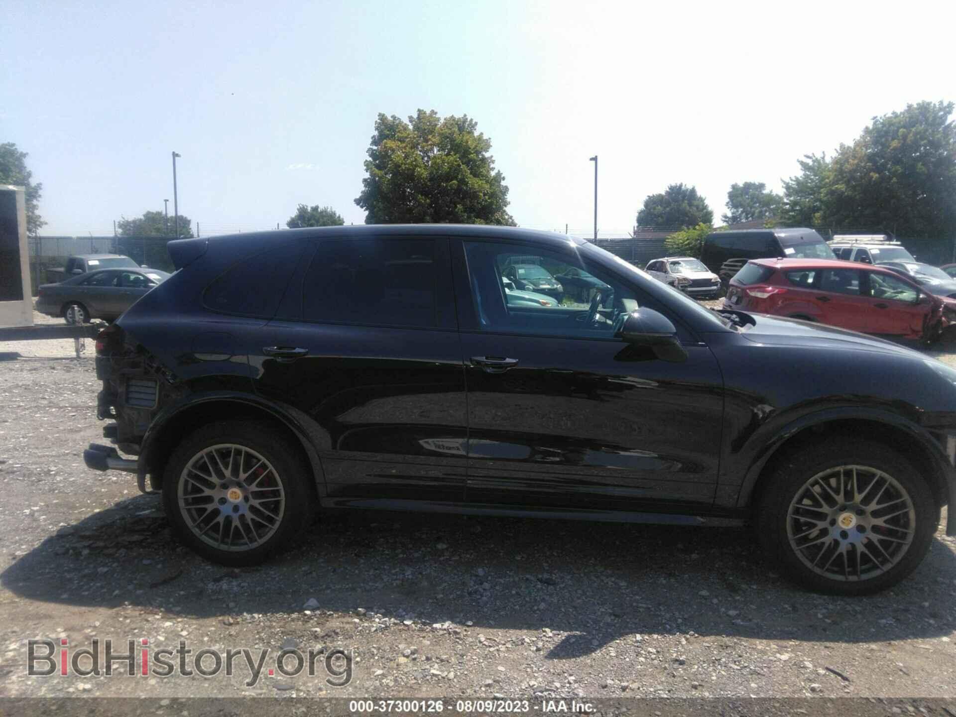 2016 PORSCHE CAYENNE - VIN: WP1AD2A22GLA77934 - Фото 13
