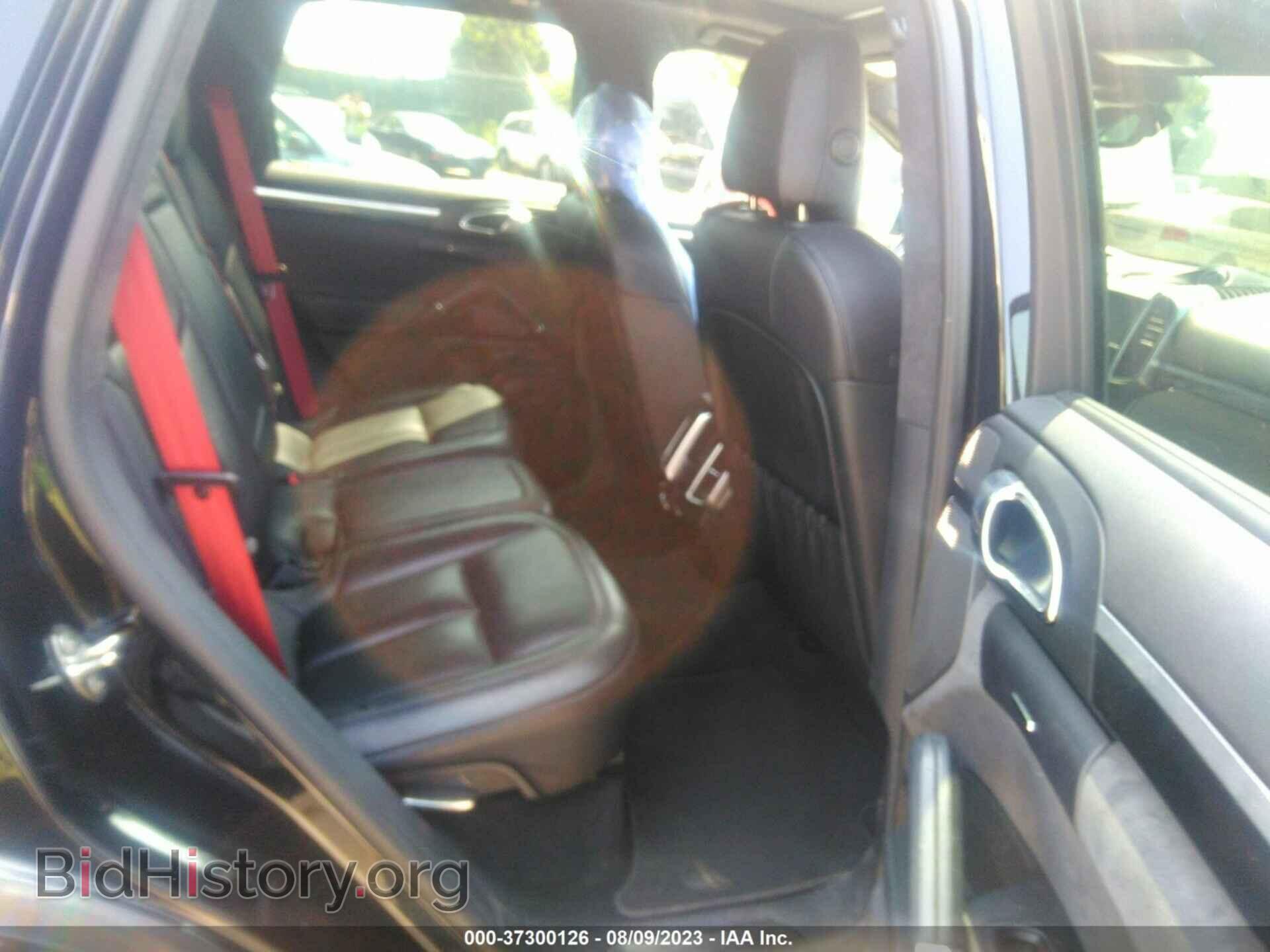2016 PORSCHE CAYENNE - VIN: WP1AD2A22GLA77934 - Фото 8