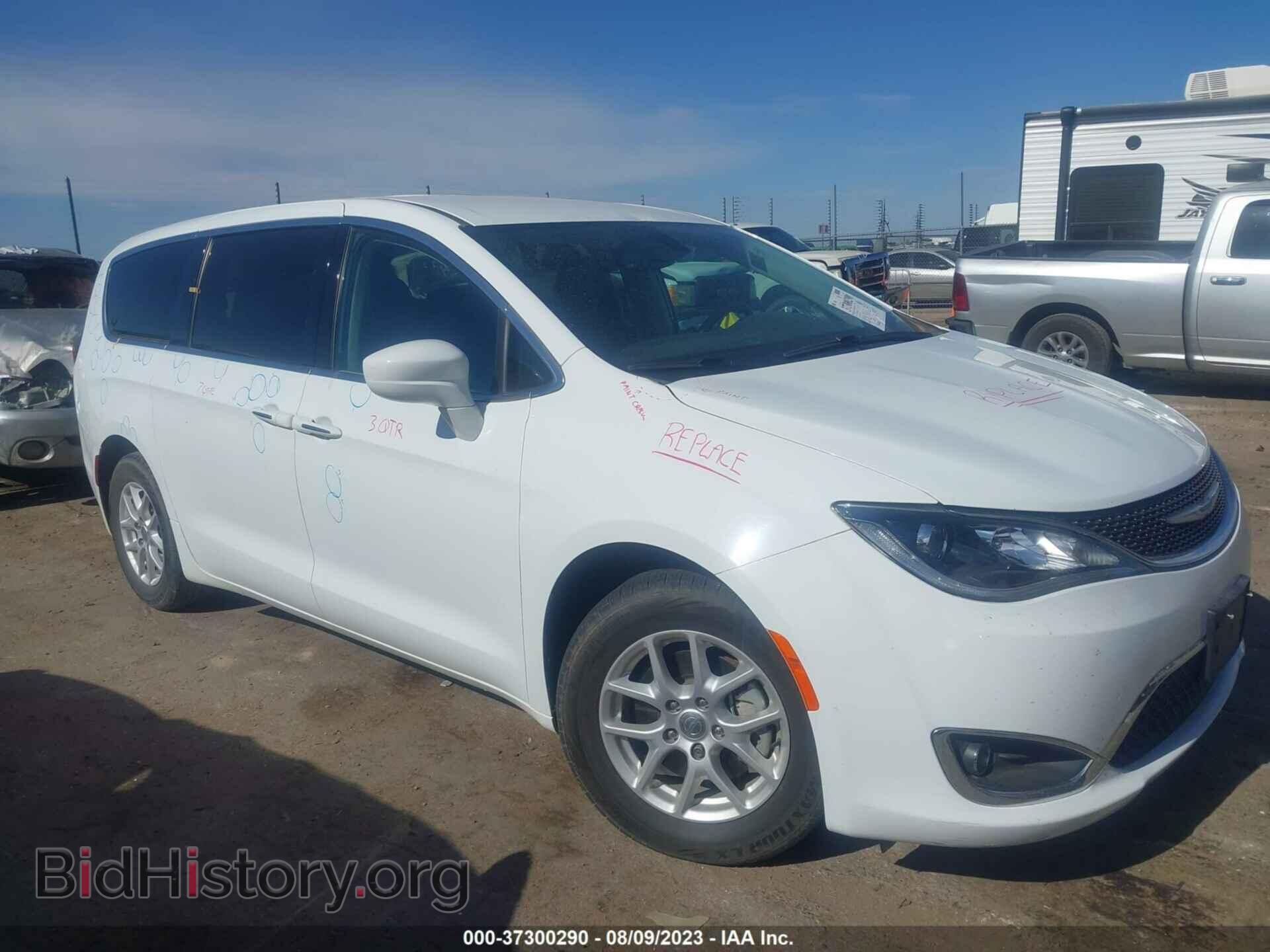 2020 CHRYSLER PACIFICA - VIN: 2C4RC1FG2LR246082 - Фото 13