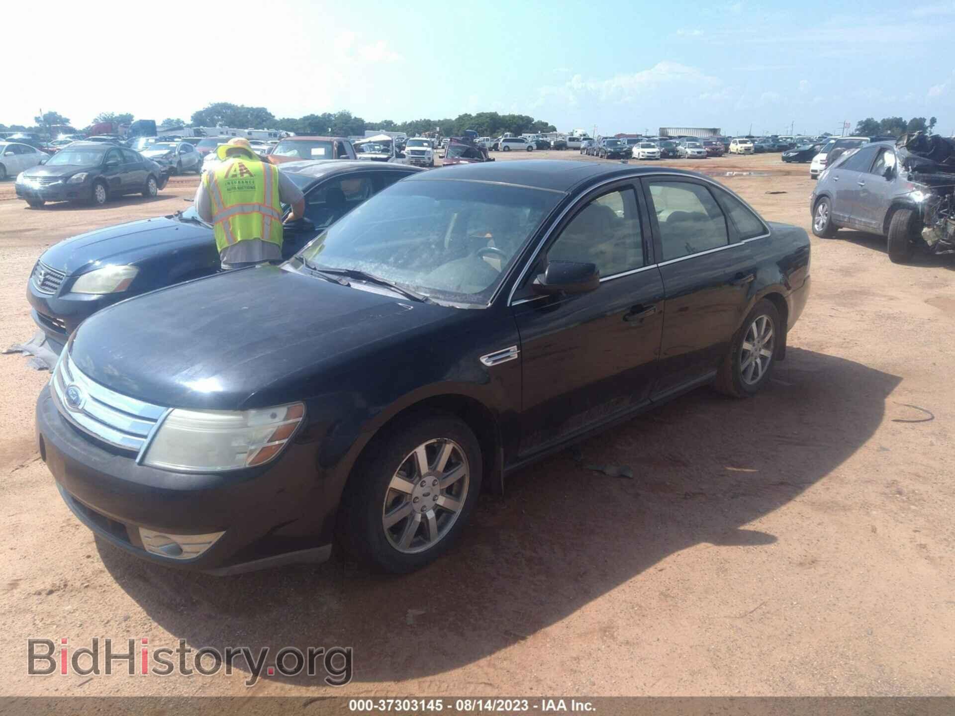 2008 FORD TAURUS - VIN: 1FAHP24W68G143679 - Фото 2