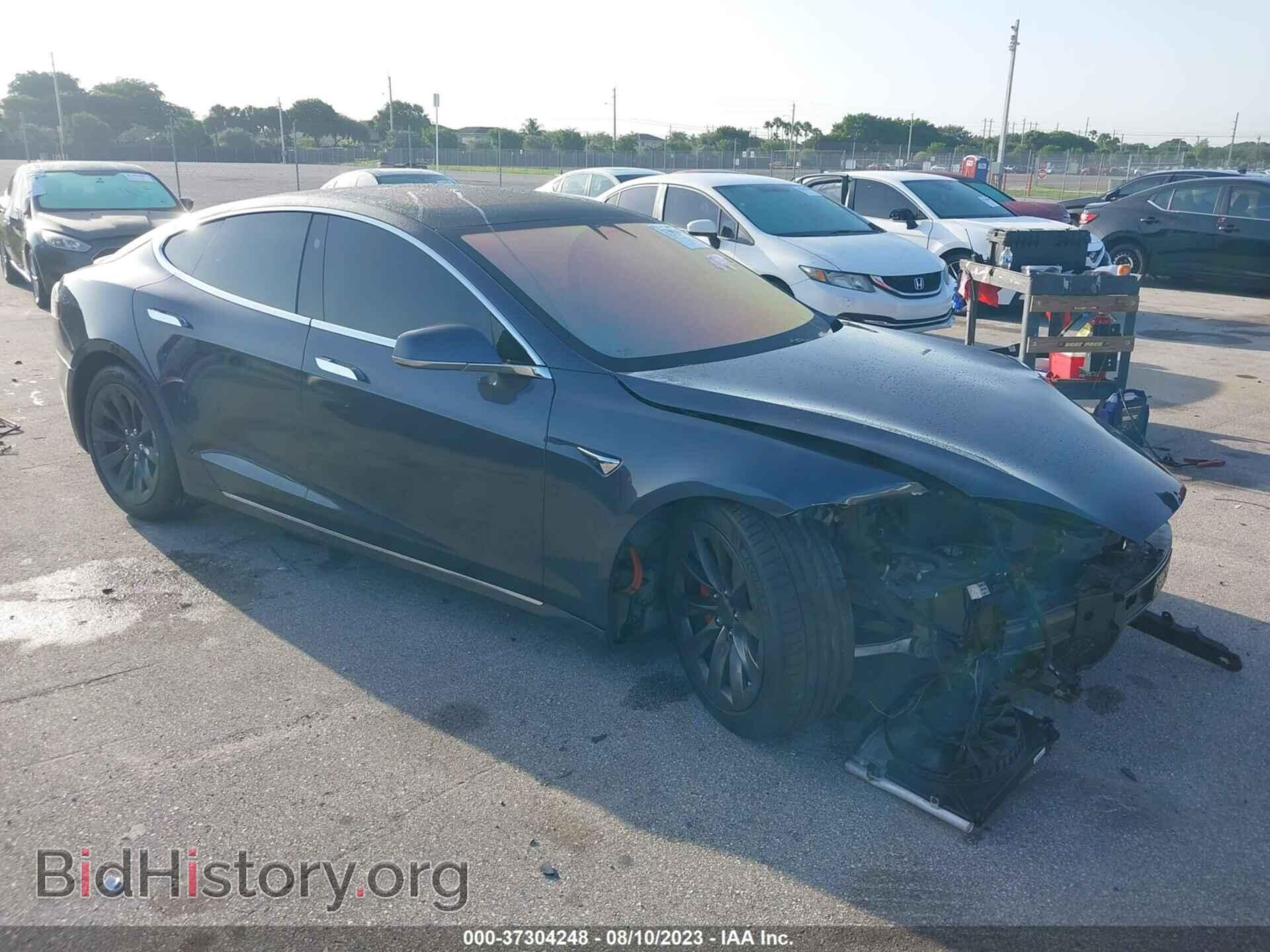 Photo 5YJSA1E45LF362693 - TESLA MODEL S 2020