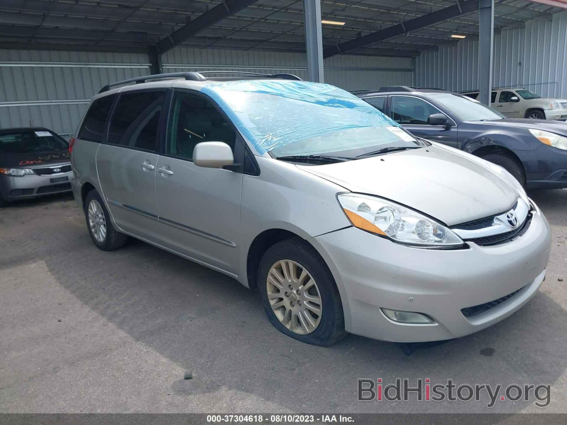 Photo 5TDBK22C88S016610 - TOYOTA SIENNA 2008