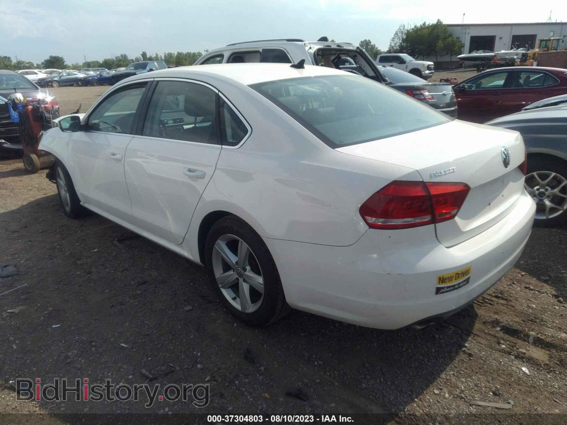 2013 VOLKSWAGEN PASSAT - VIN: 1VWBP7A33DC052021 - Фото 3