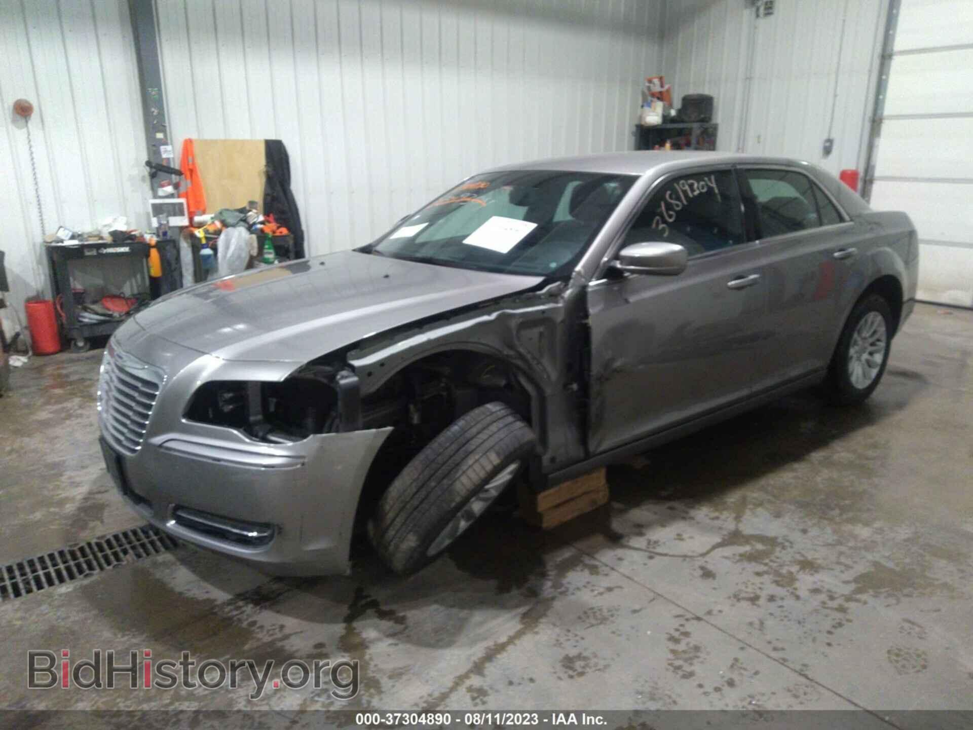 2014 CHRYSLER 300 - VIN: 2C3CCAAG9EH344181 - Фото 2