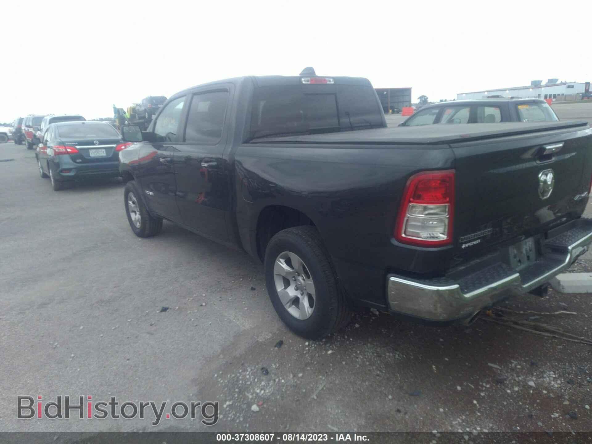 2019 RAM 1500 - VIN: 1C6SRFFT8KN585216 - Фото 3