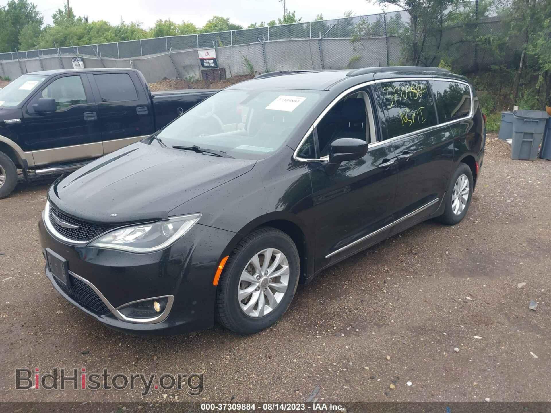 2017 CHRYSLER PACIFICA - VIN: 2C4RC1BG5HR539147 - Фото 2