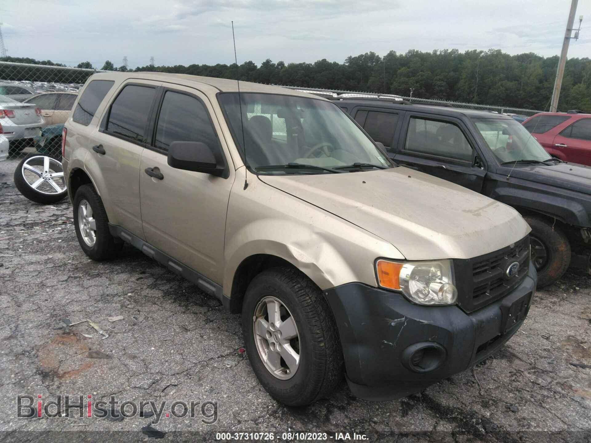 Фотография 1FMCU0C71AKD47042 - FORD ESCAPE 2010