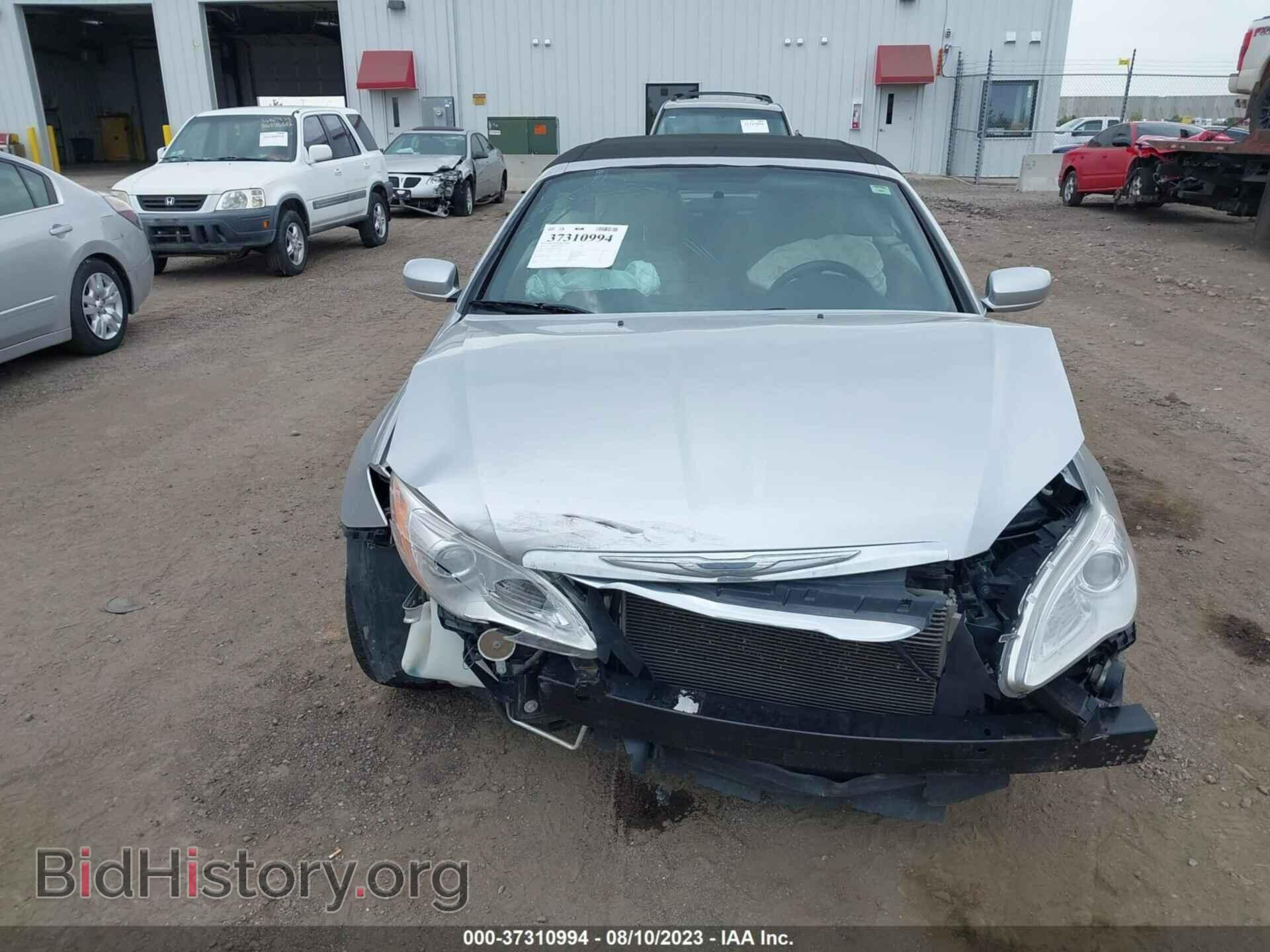 2012 CHRYSLER 200 - VIN: 1C3BCBEB2CN229569 - Фото 11