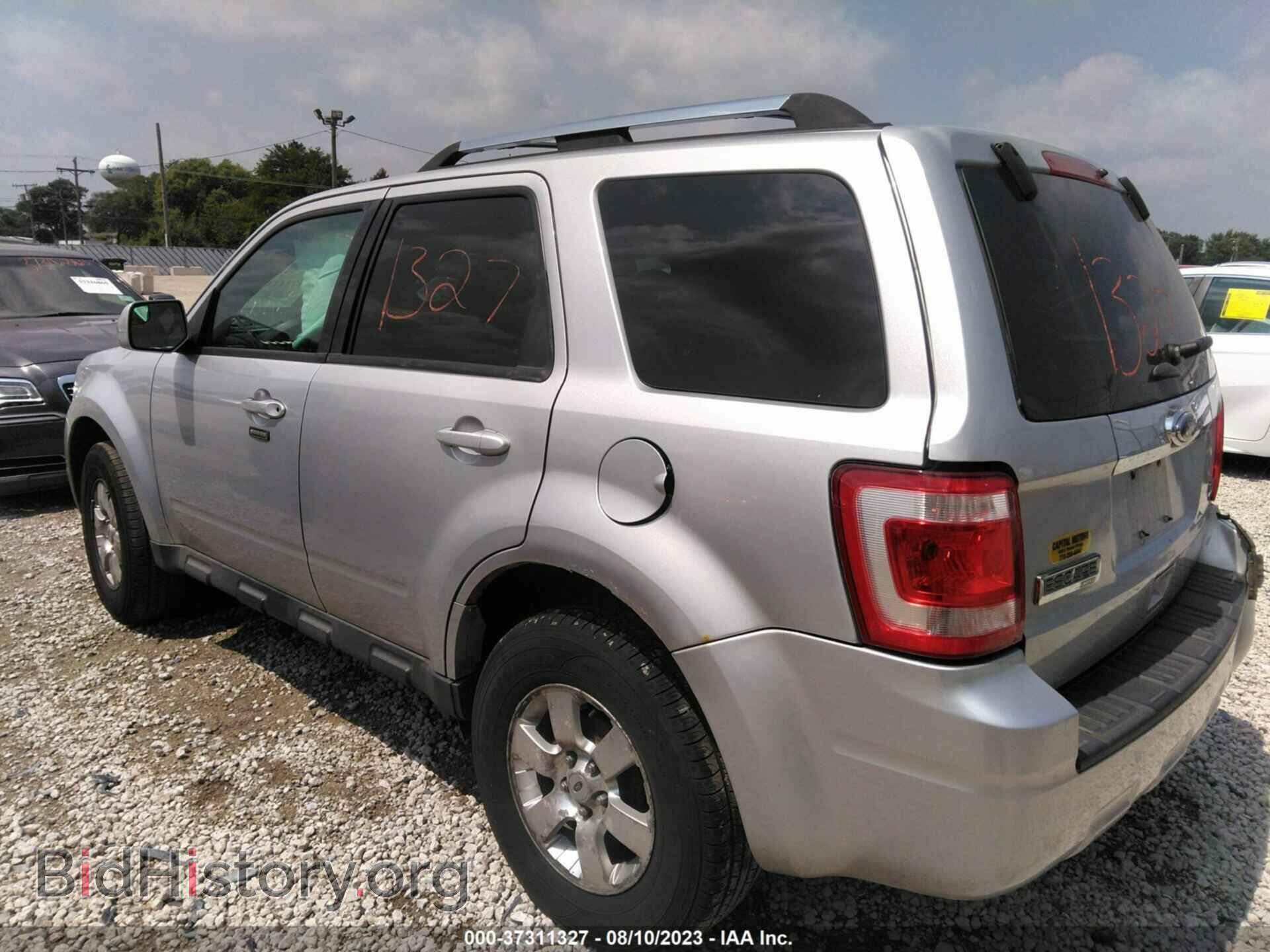 2011 FORD ESCAPE - VIN: 1FMCU9EG3BKC03141 - Фото 3