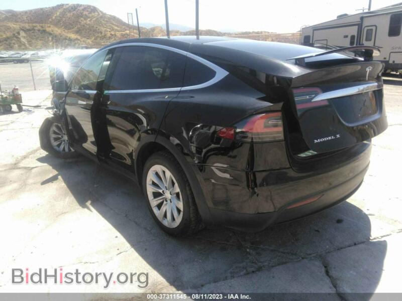 2019 Tesla MODEL X (VIN 5YJXCBE20KF152165) — фото 3 из 18