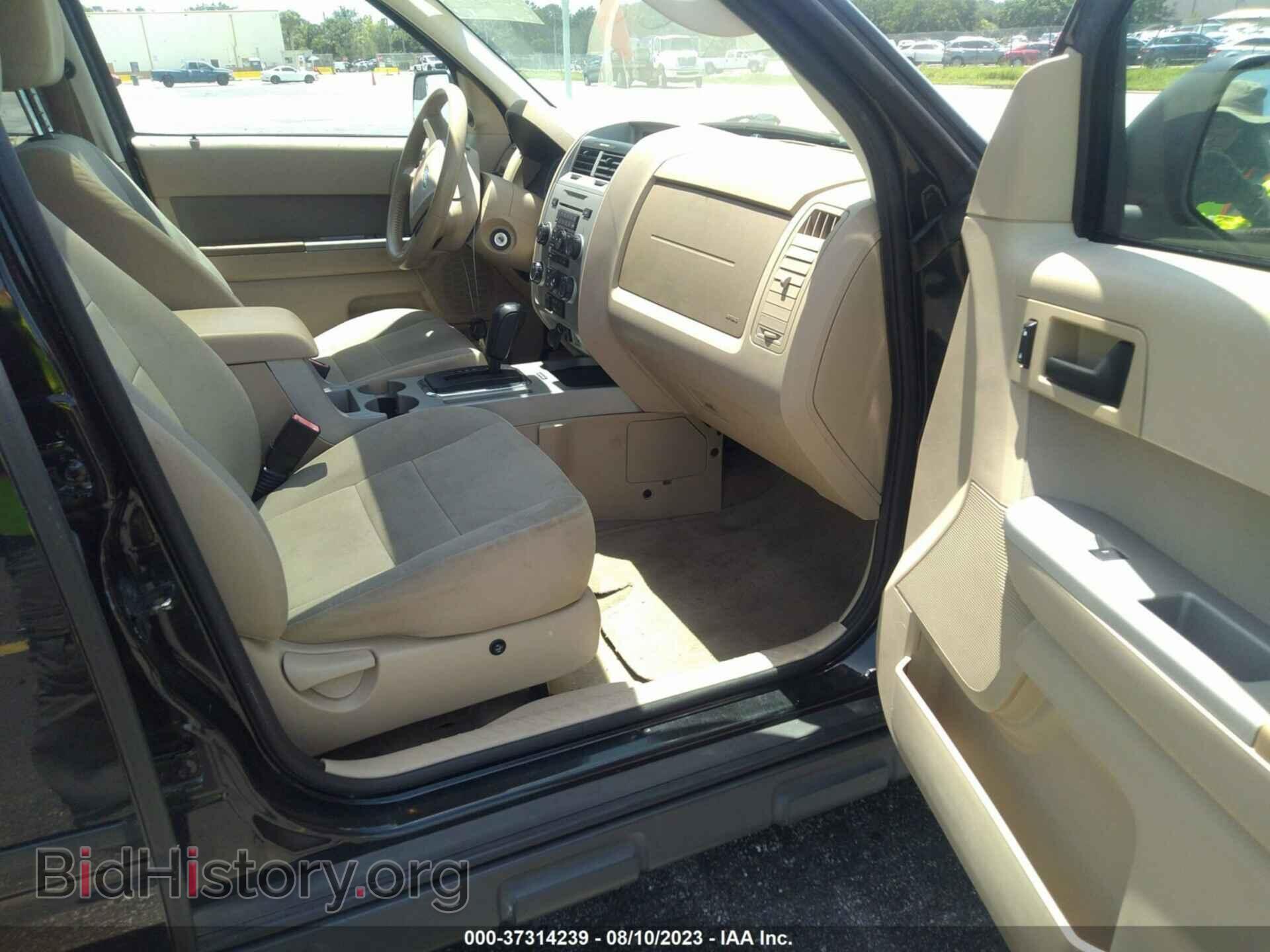 2011 FORD ESCAPE - VIN: 1FMCU0D74BKB10691 - Фото 5