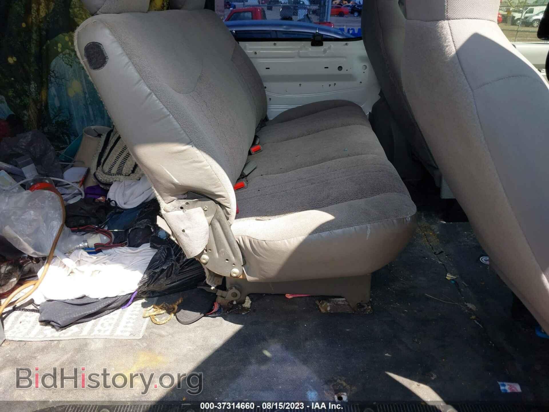 2011 FORD ECONOLINE CARGO VAN - VIN: 1FTNE1EW6BDB06703 - Фото 8