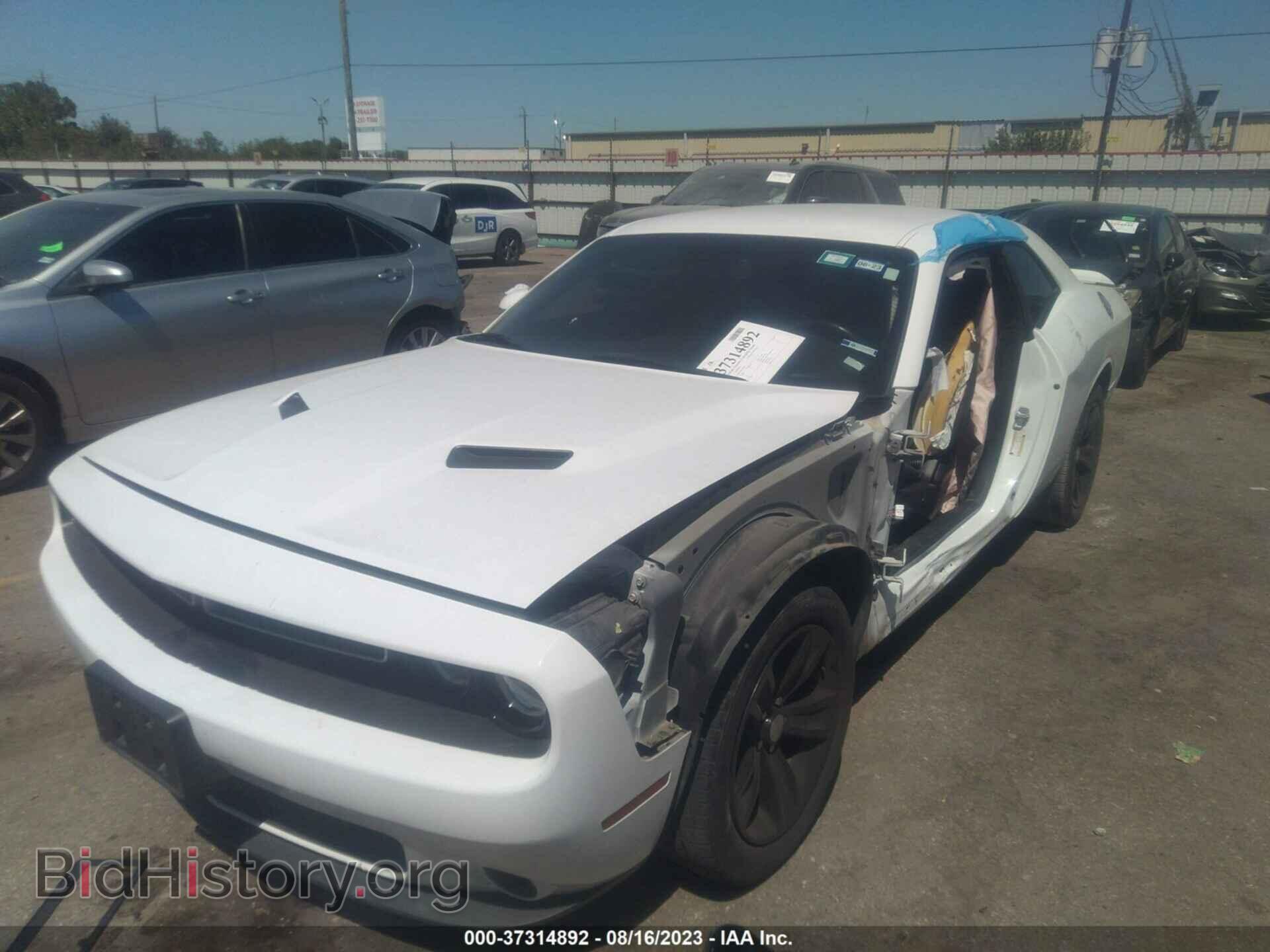 2018 DODGE CHALLENGER - VIN: 2C3CDZAG4JH246102 - Photo 2