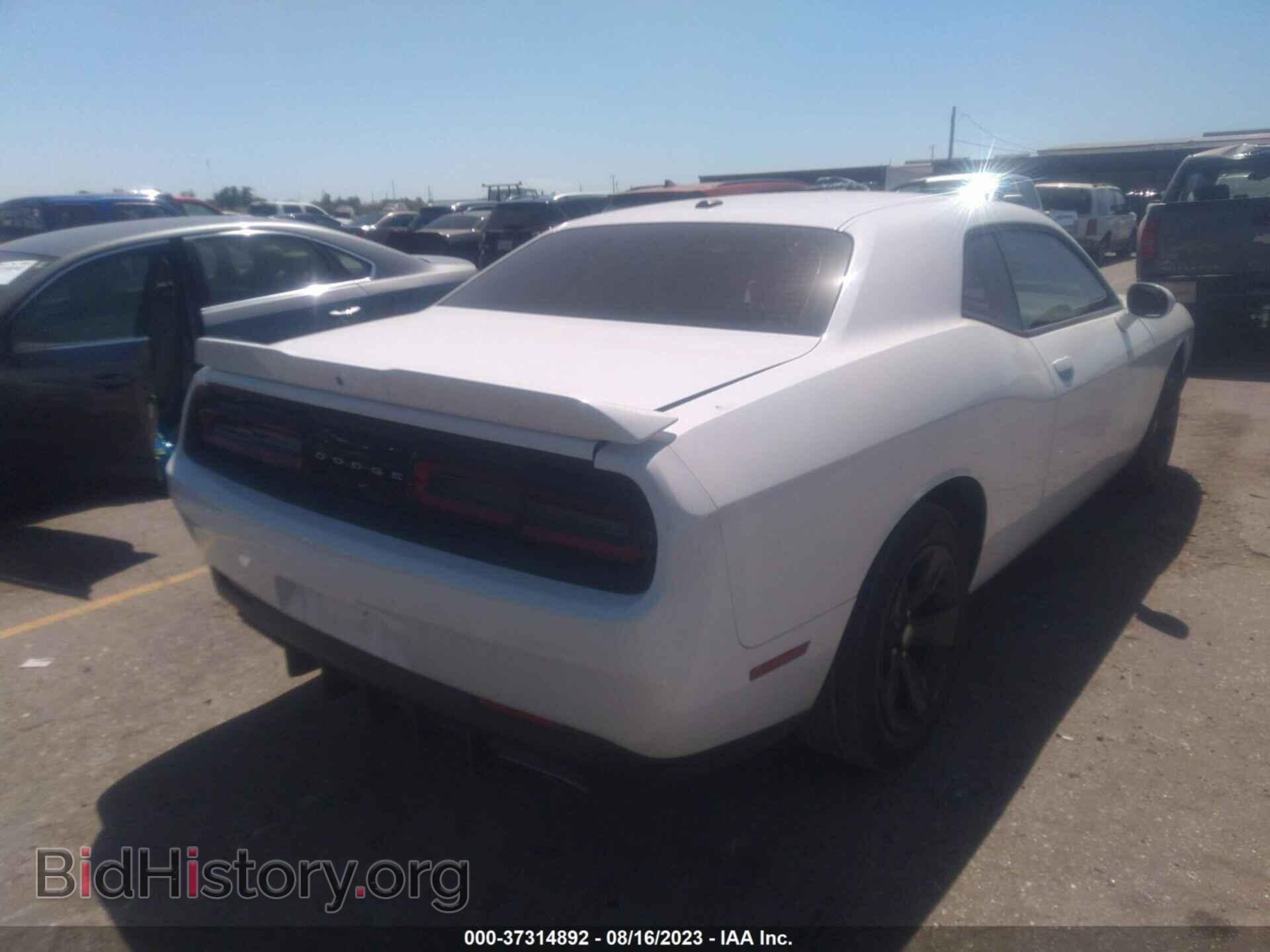 2018 DODGE CHALLENGER - VIN: 2C3CDZAG4JH246102 - Photo 4