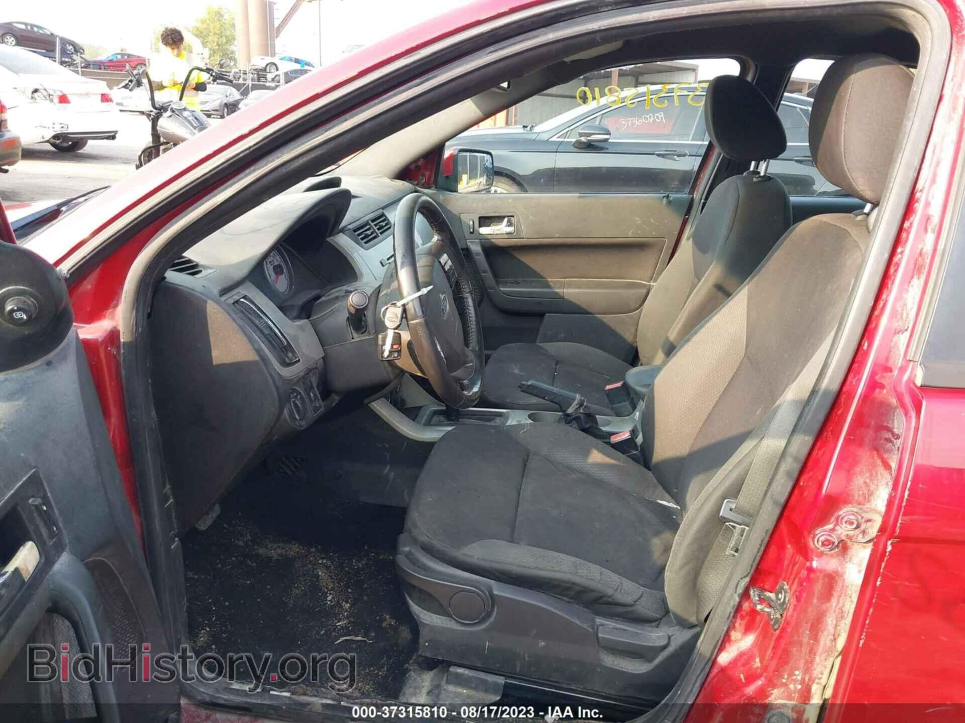 2011 FORD FOCUS - VIN: 1FAHP3GN3BW112251 - Photo 5