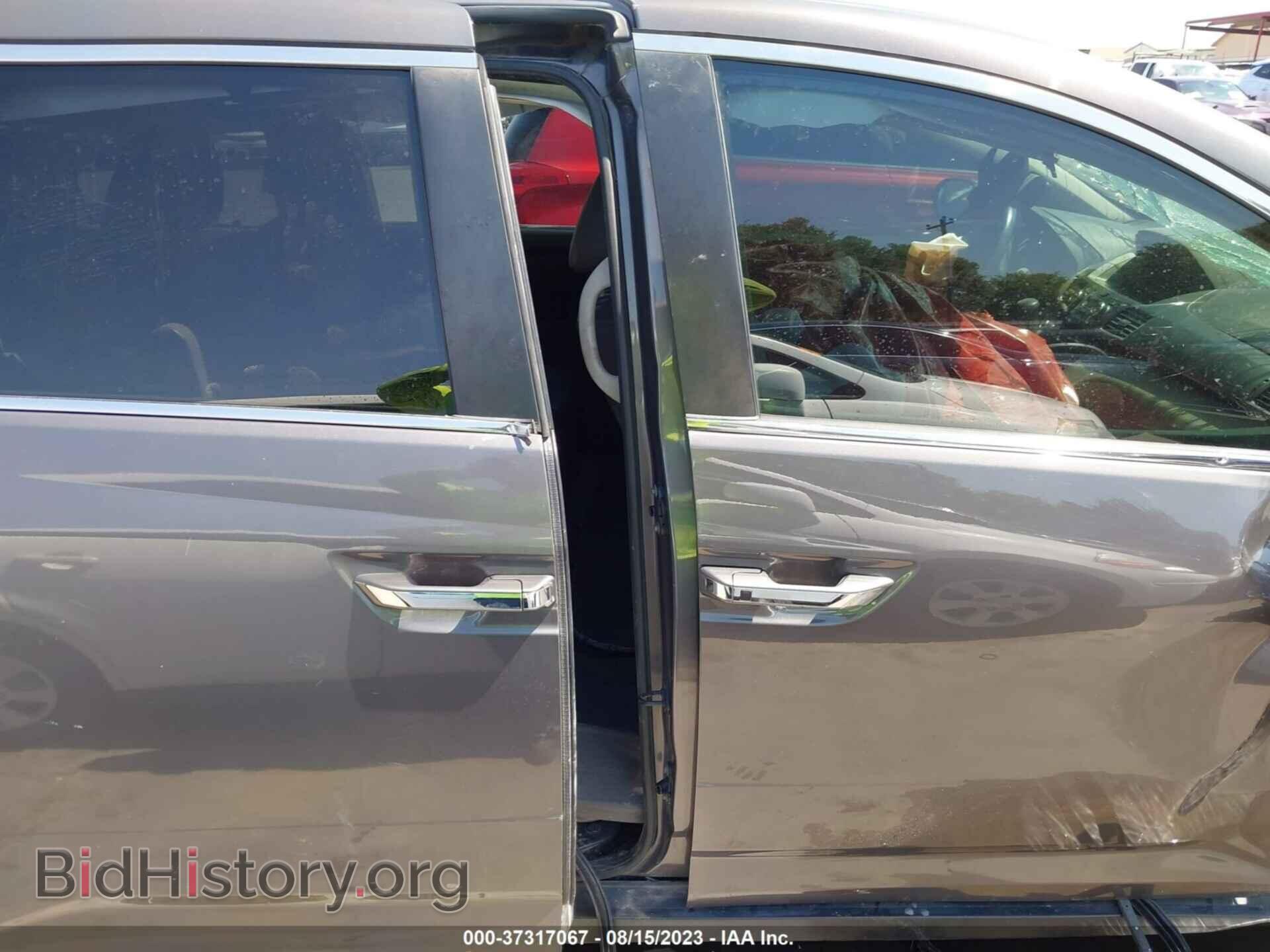 2015 HONDA ODYSSEY - VIN: 5FNRL5H60FB118564 - Фото 13