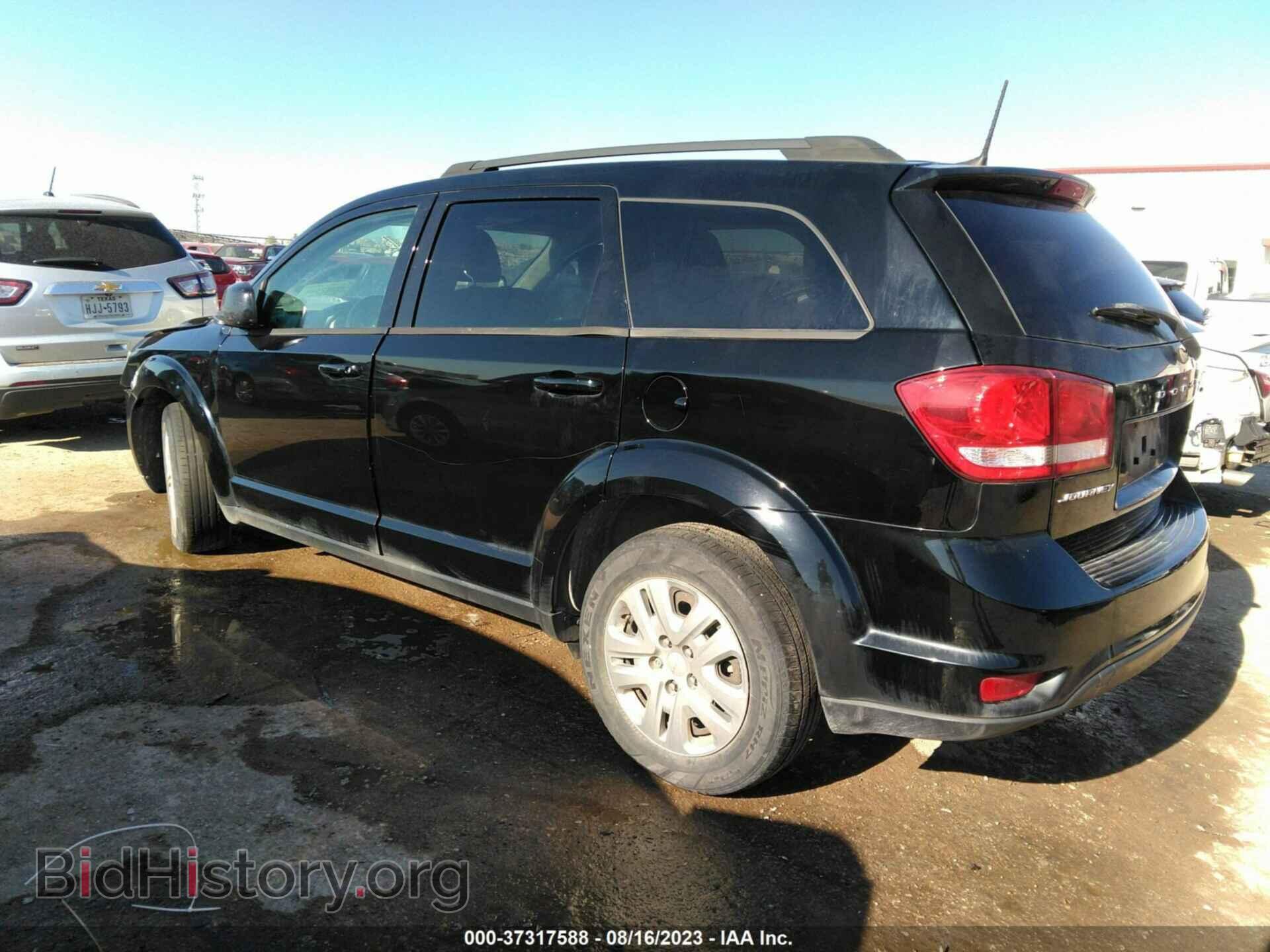 2019 DODGE JOURNEY - VIN: 3C4PDCBB4KT856023 - Фото 3