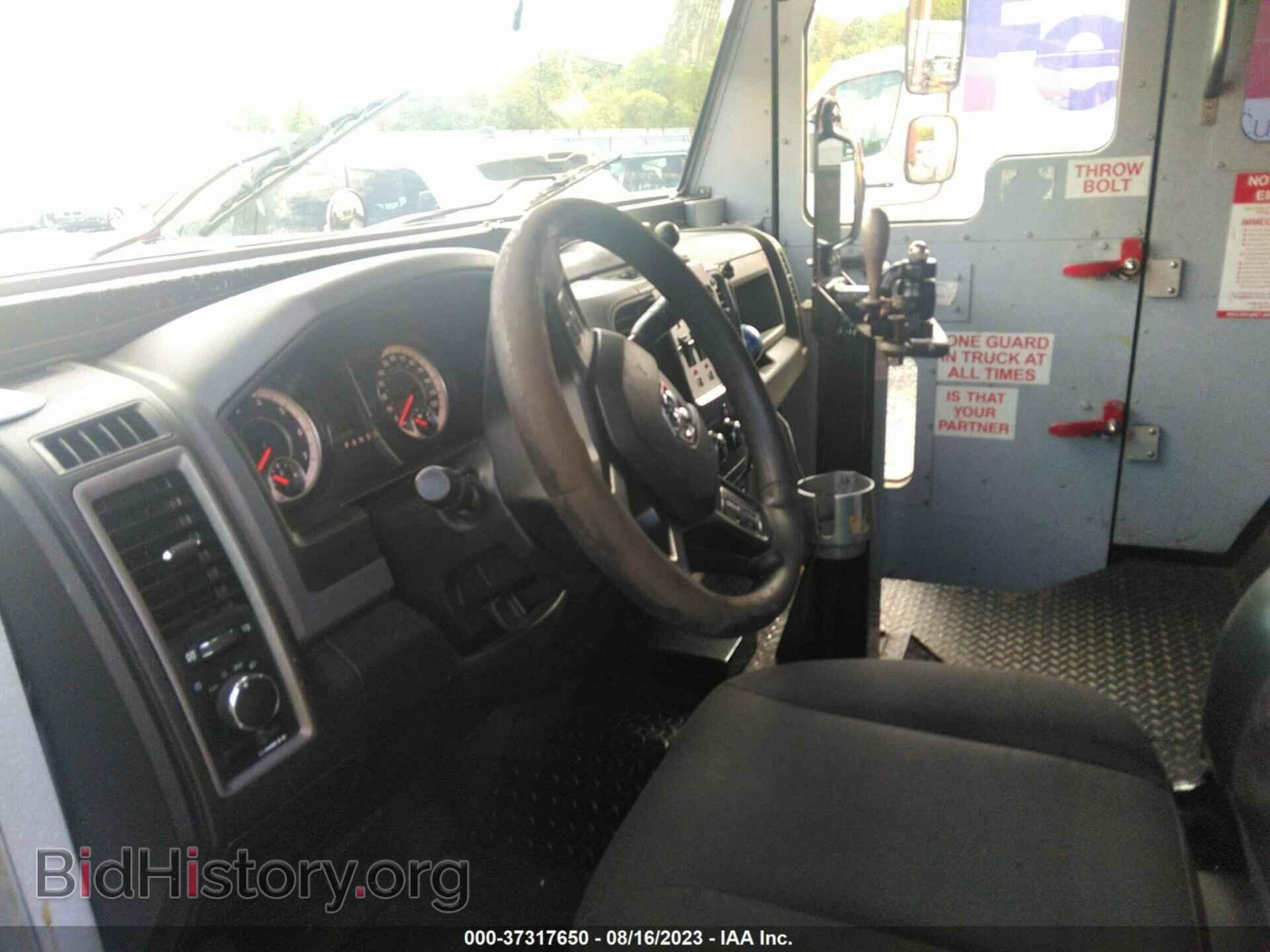 2016 RAM 5500 - VIN: 3C7WRMAJ5GG325475 - Фото 5