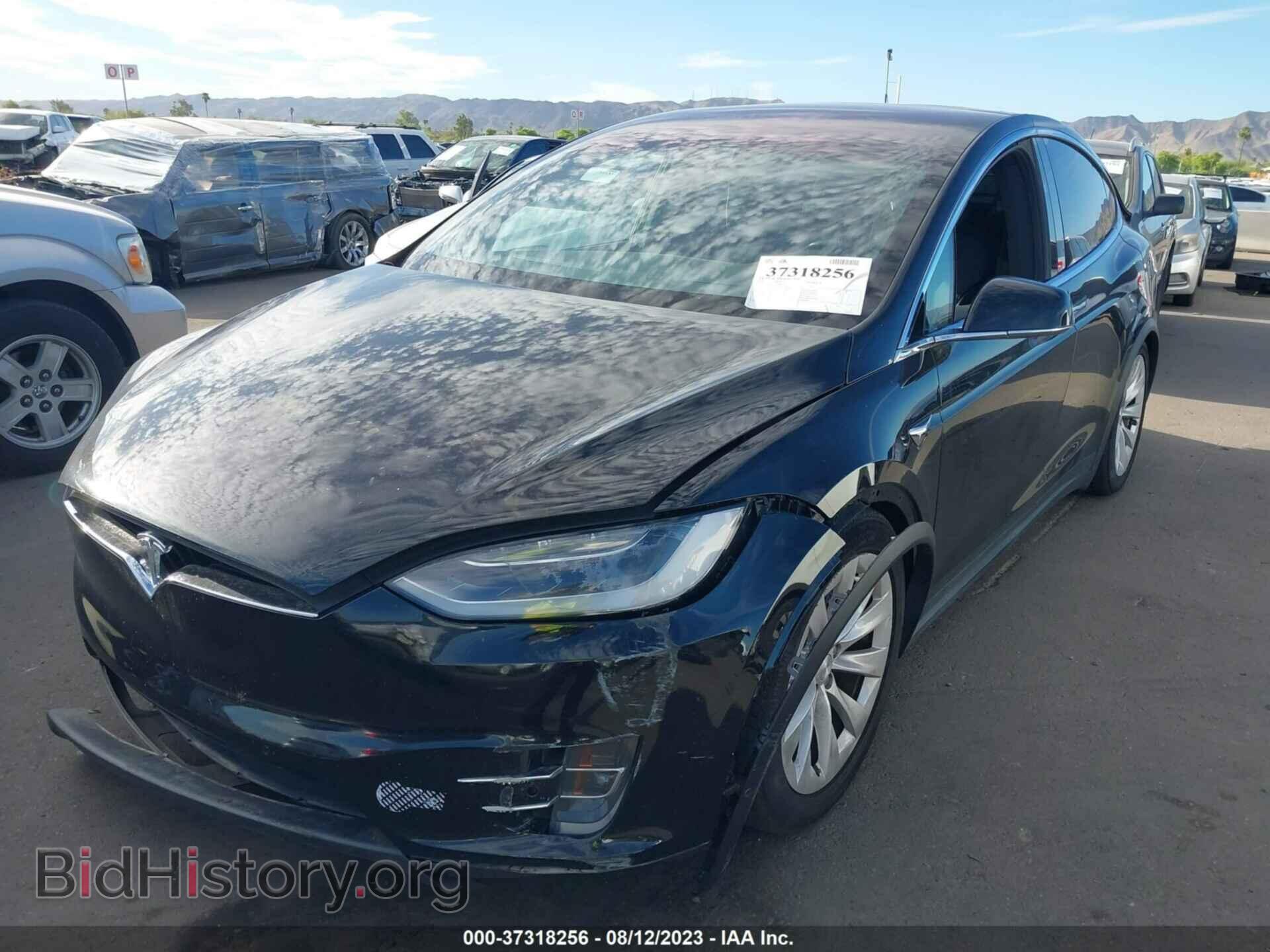 2018 TESLA MODEL X - VIN: 5YJXCDE2XJF110578 - Photo 2