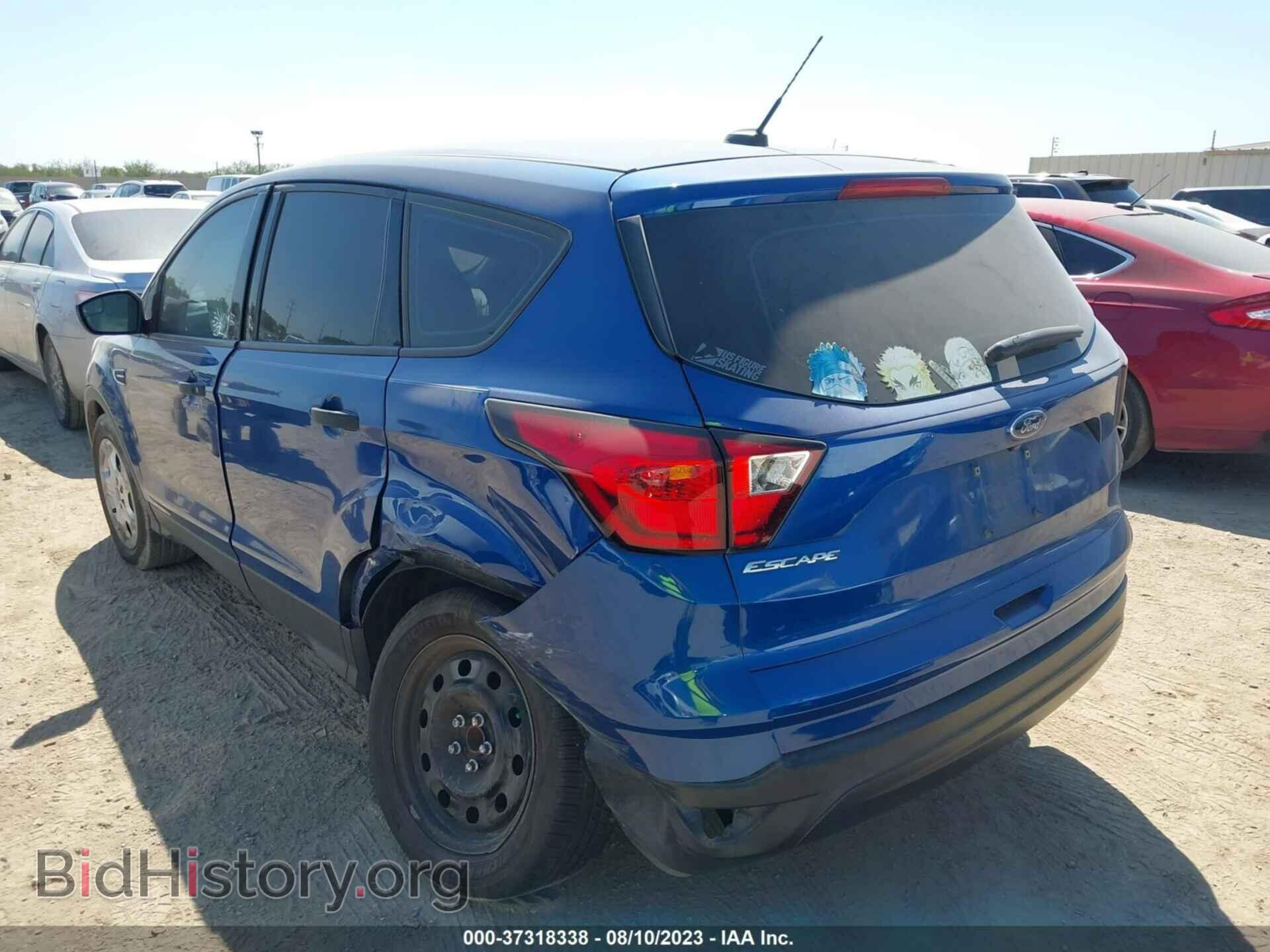 2019 FORD ESCAPE - VIN: 1FMCU0F70KUC02656 - Фото 3