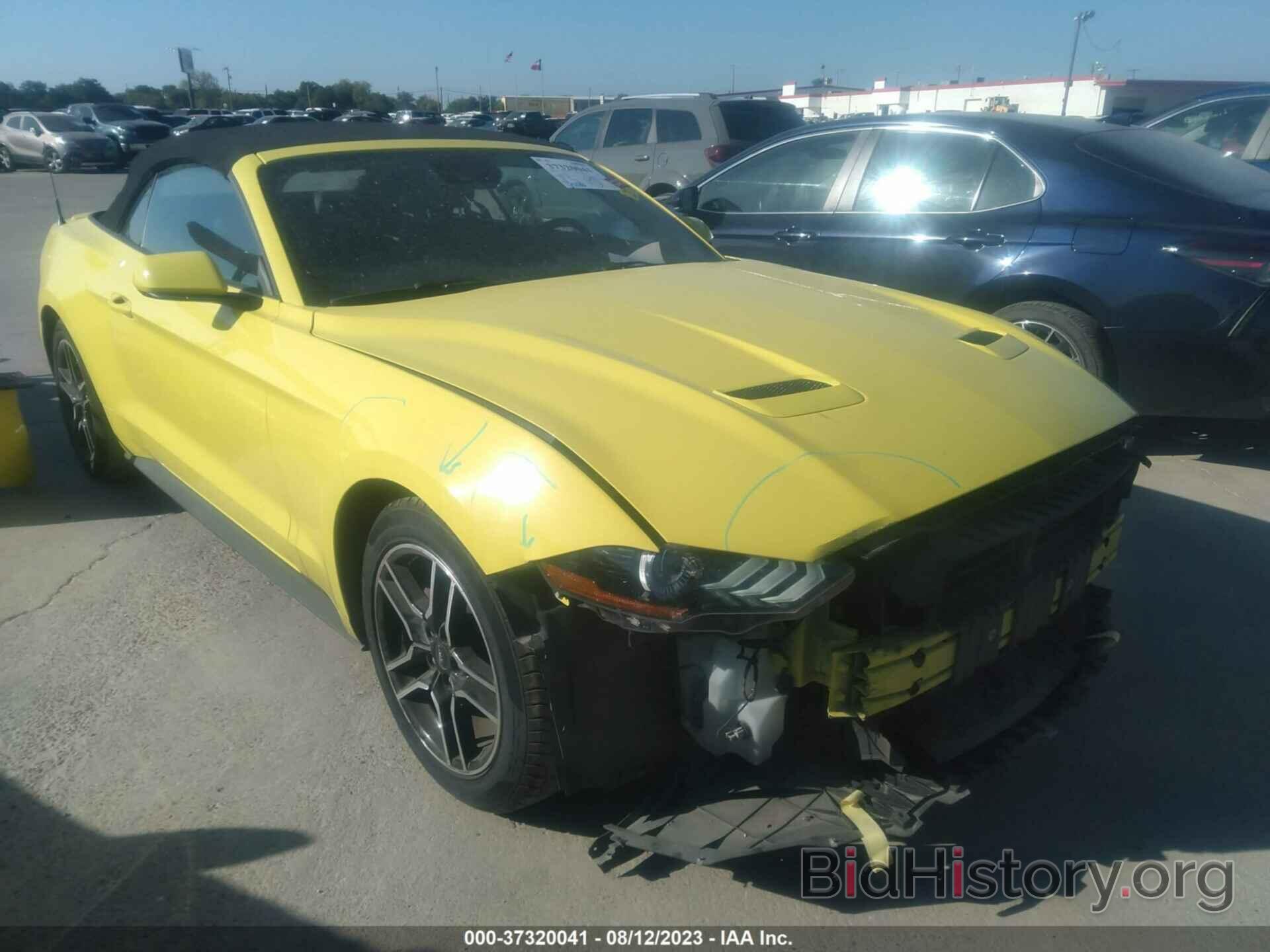Photo 1FATP8UH3M5109266 - FORD MUSTANG 2021