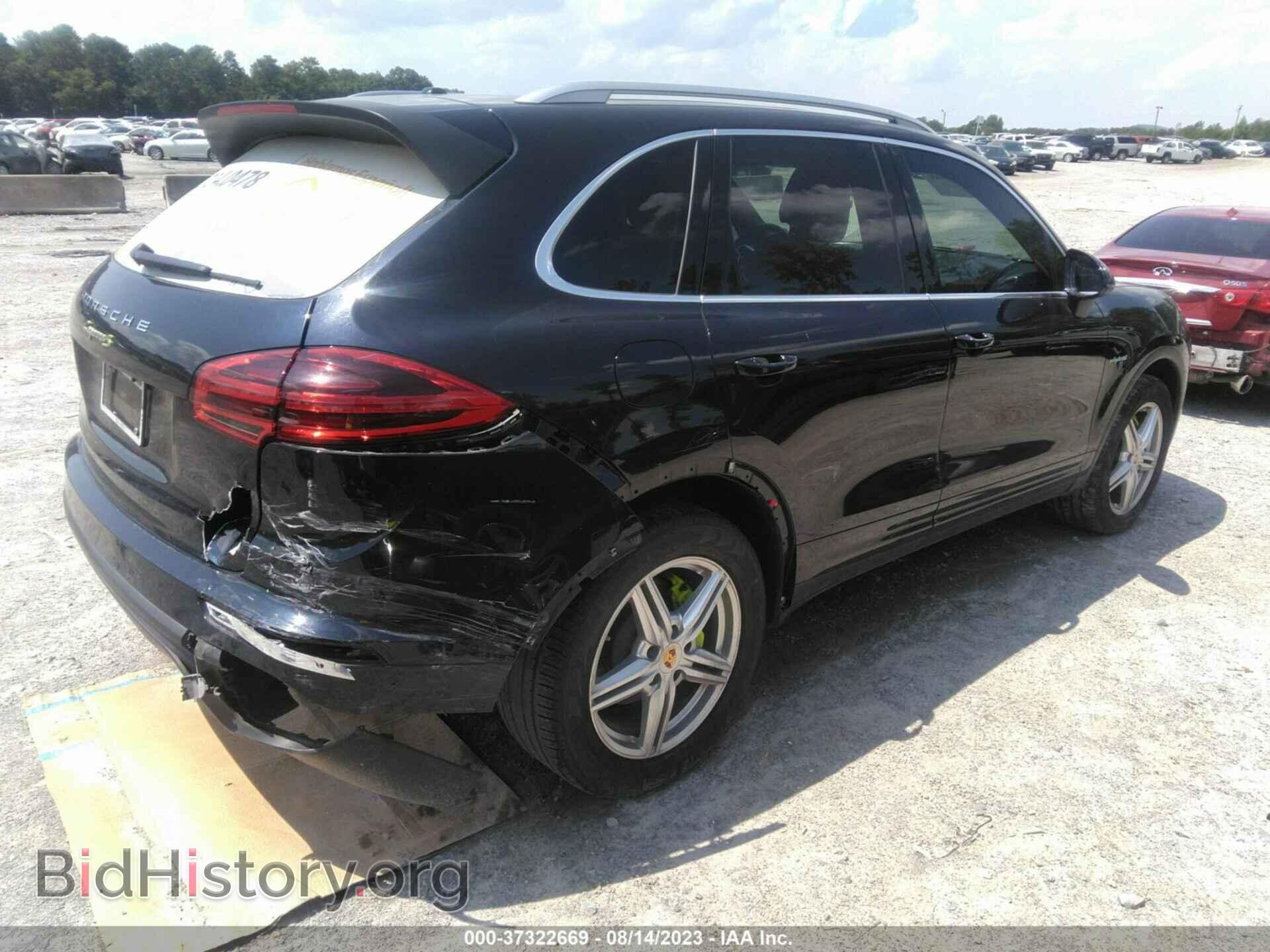 2016 PORSCHE CAYENNE - VIN: WP1AE2A29GLA64126 - Фото 4