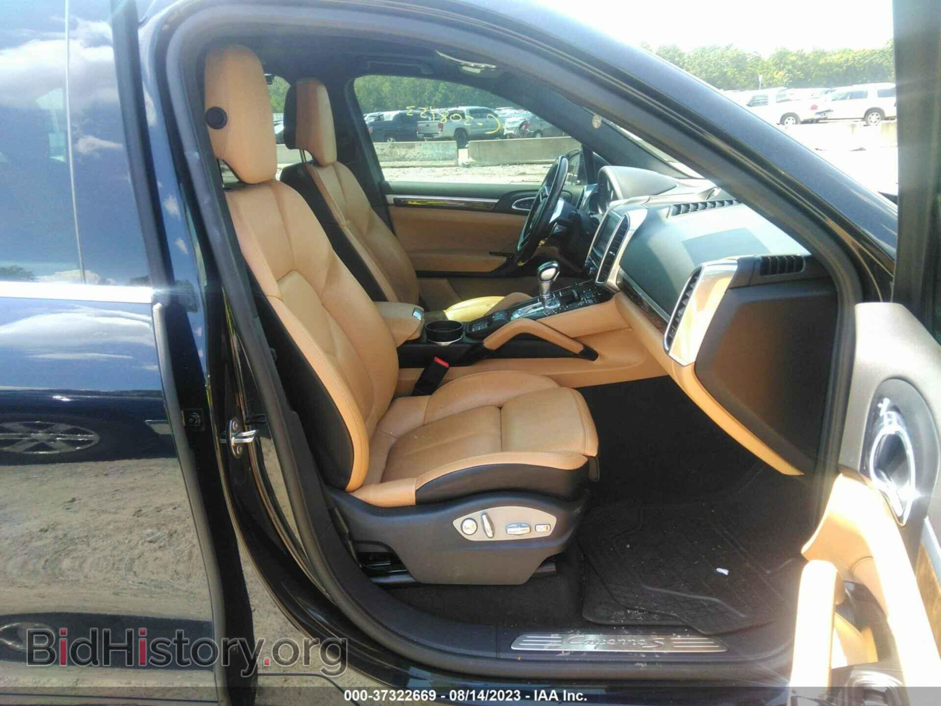 2016 PORSCHE CAYENNE - VIN: WP1AE2A29GLA64126 - Фото 5