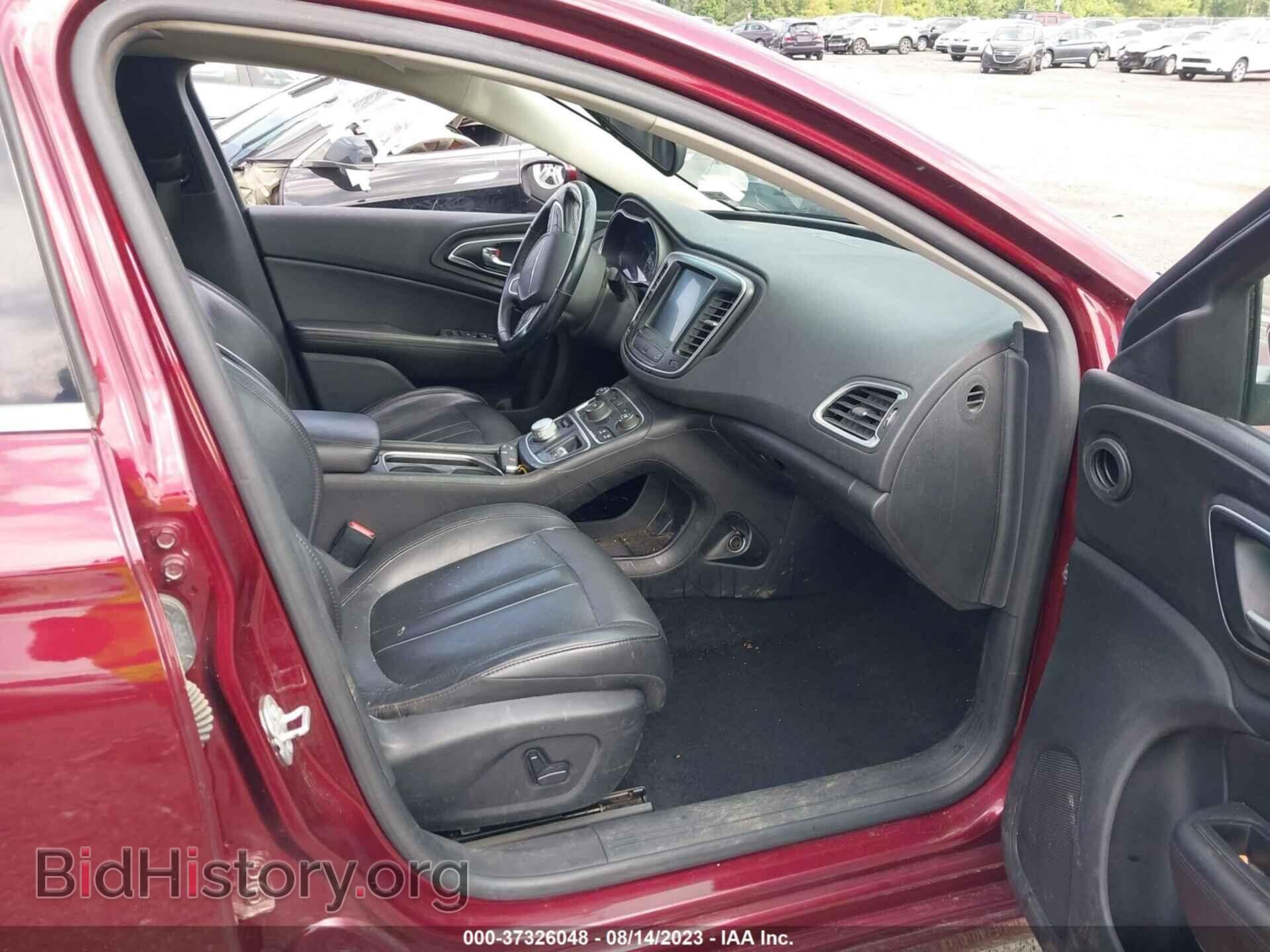2016 CHRYSLER 200 - VIN: 1C3CCCAB1GN188356 - Фото 5