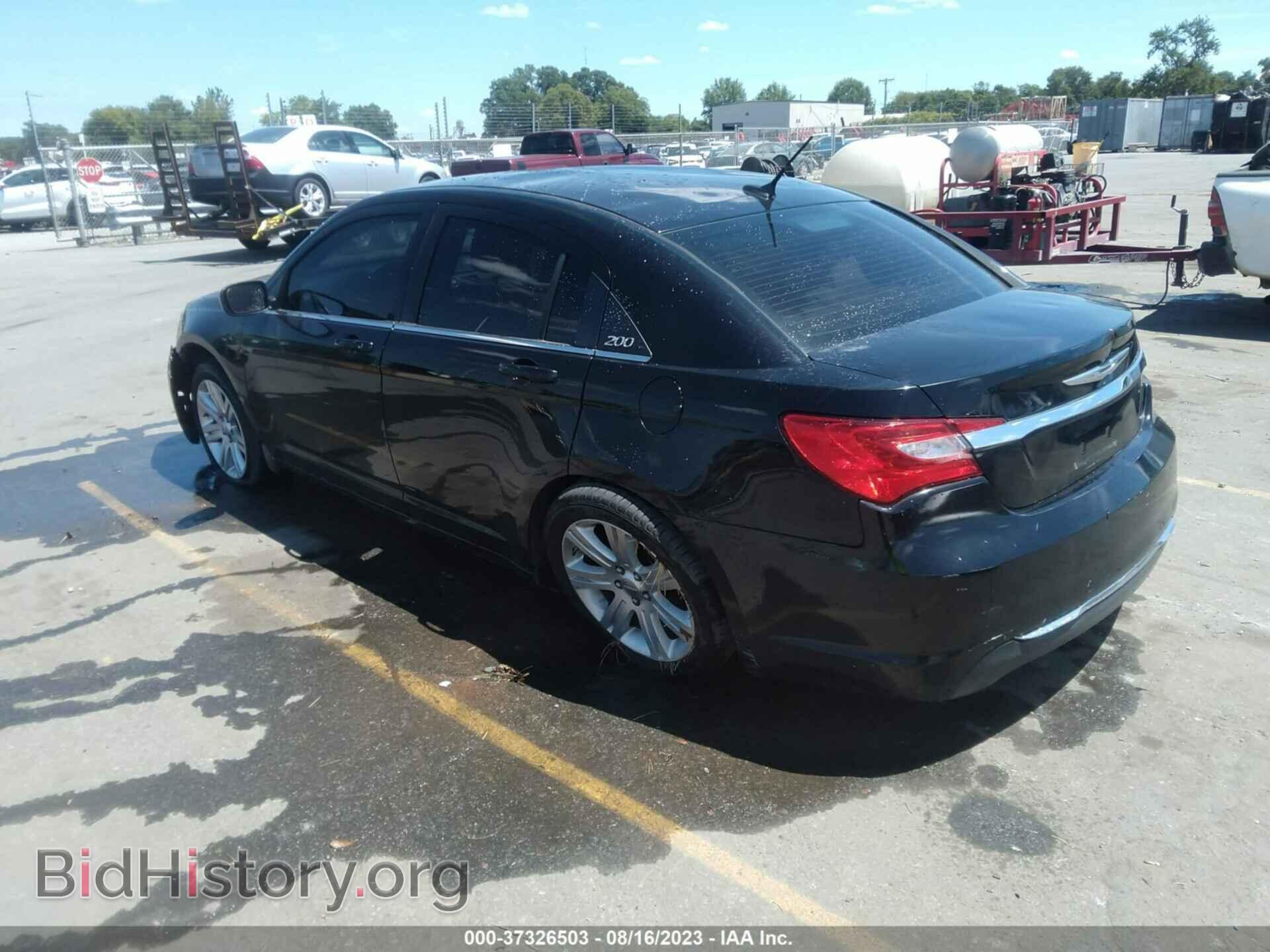 2013 CHRYSLER 200 - VIN: 1C3CCBAB5DN687070 - Фото 3