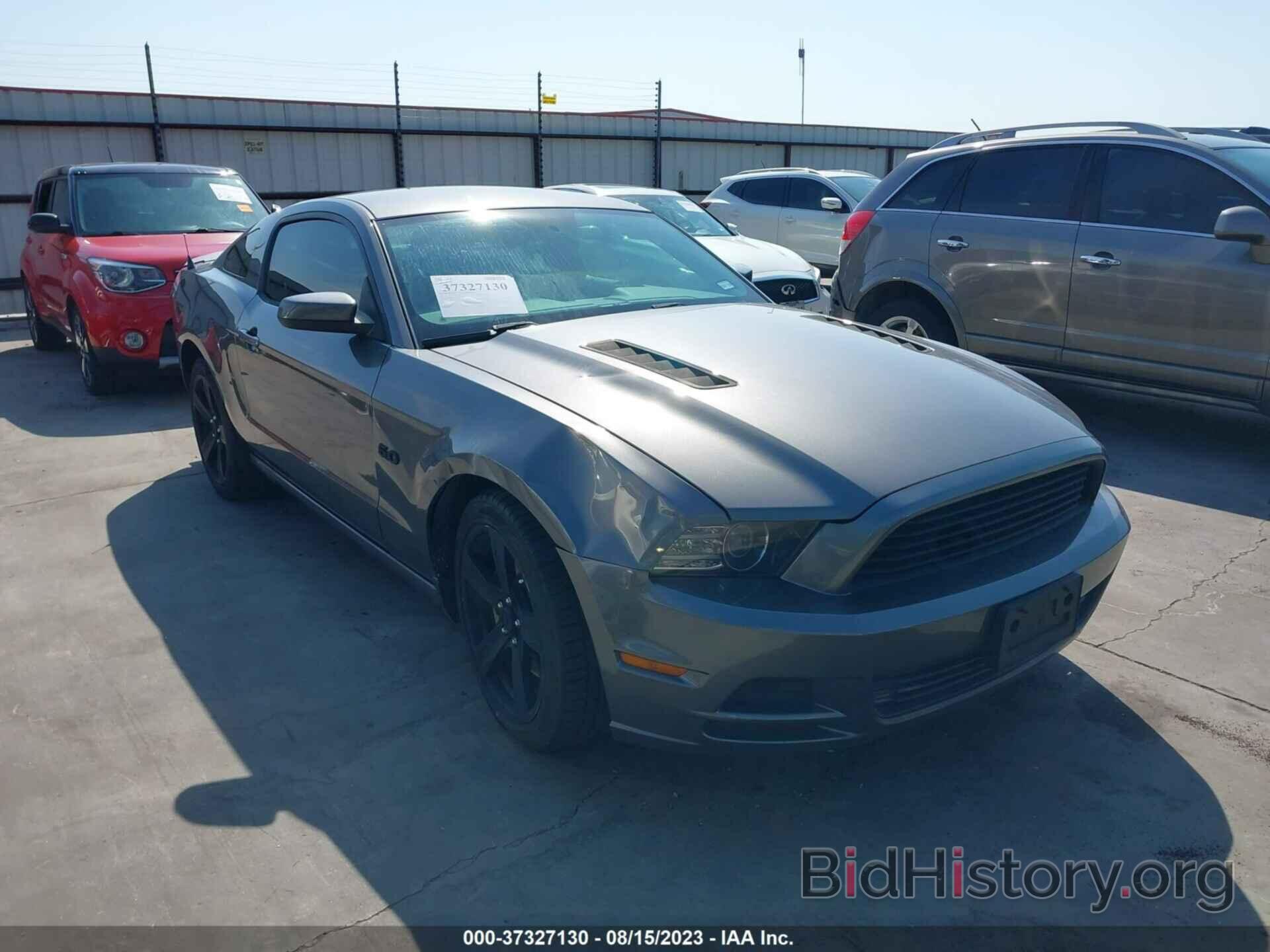 Photo 1ZVBP8CFXD5284262 - FORD MUSTANG 2013