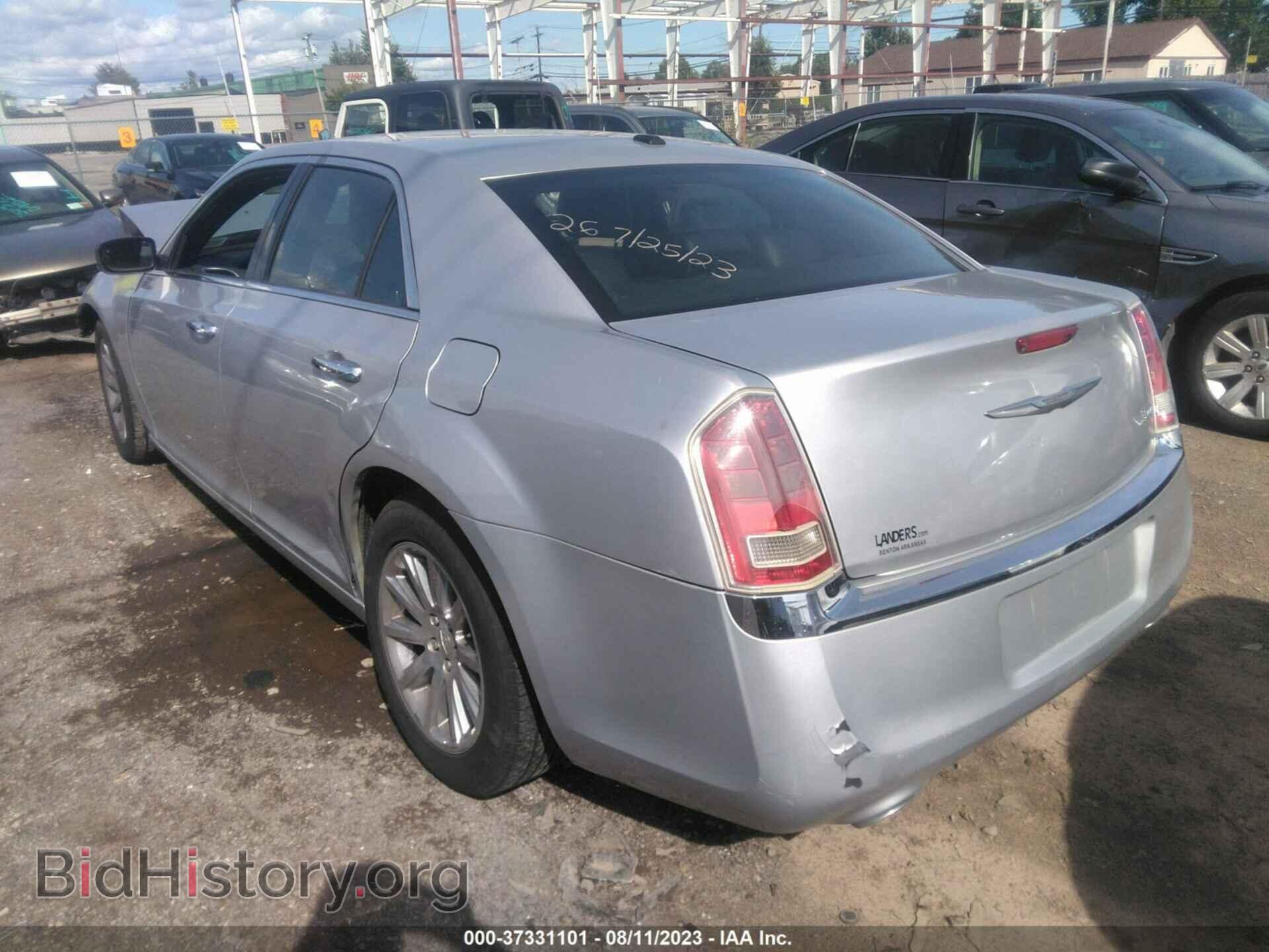 2012 CHRYSLER 300 - VIN: 2C3CCACG0CH194925 - Фото 3